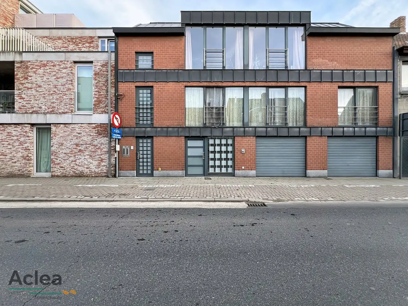 Kantoorruimte te huur foto {{pictureIndex}}