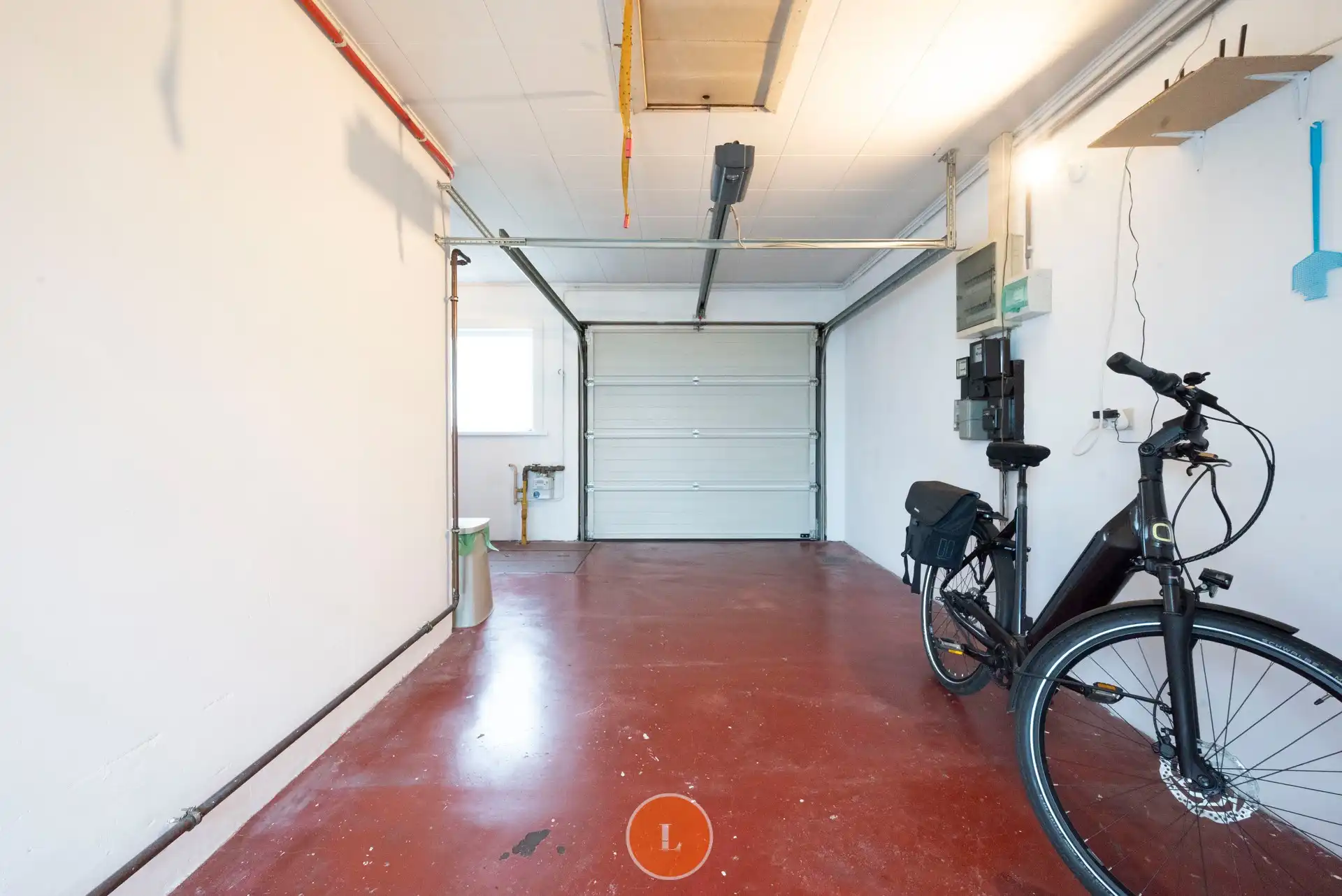 Gelijkvloerse woning in rustige residentiële wijk. foto 15