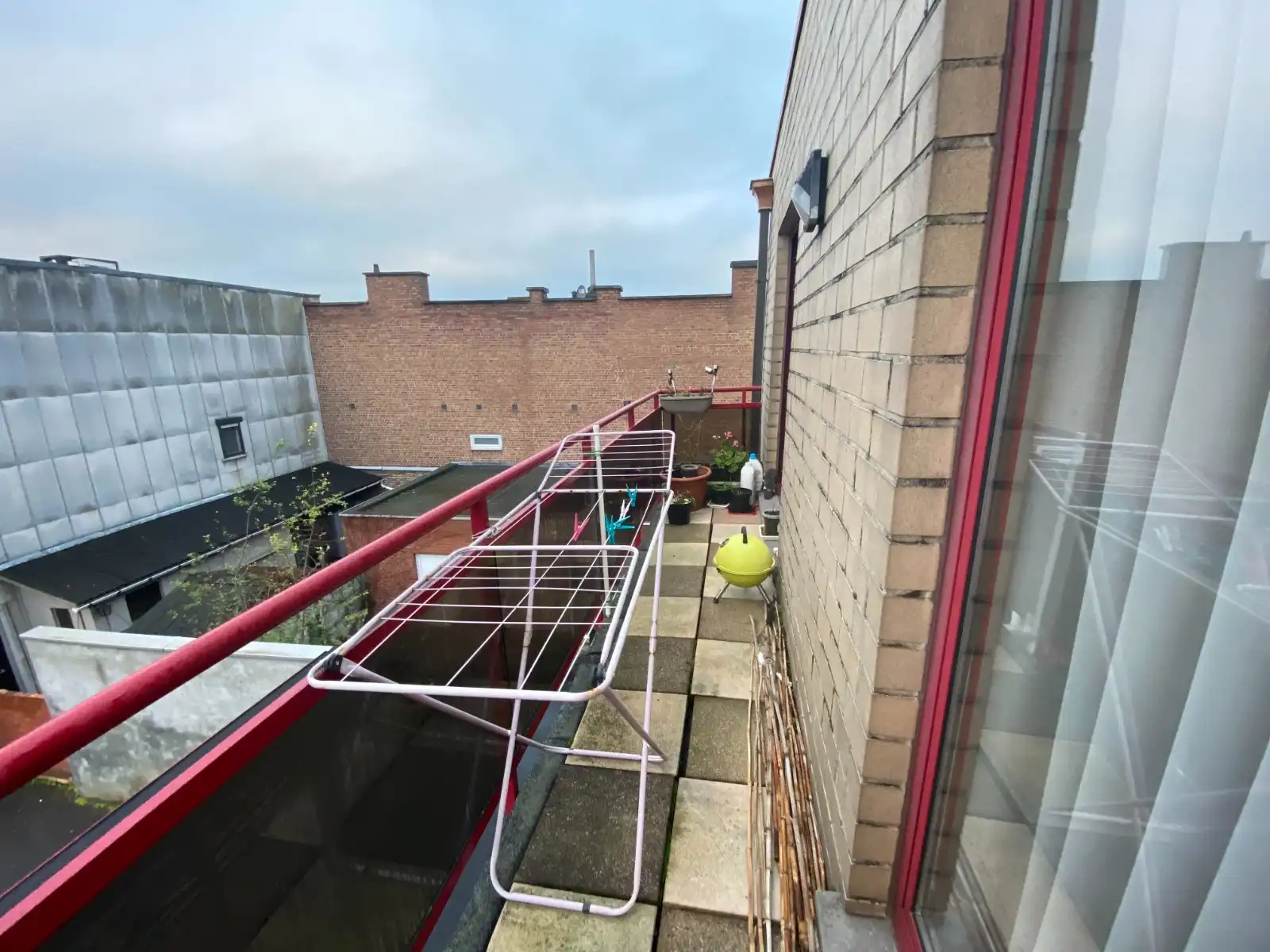 Opbrengsteigendom in Zulte met 6 appartementen, garages en staanplaats – volledig verhuurd foto 4