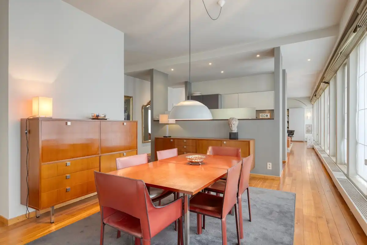 Exclusief stadsappartement met karakter en groot terras aan het Belfort. foto 5