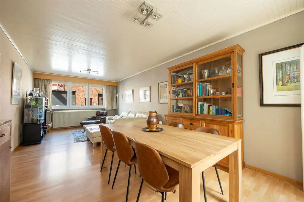 Instapklare woning met zonnige tuin in Deurne foto 3