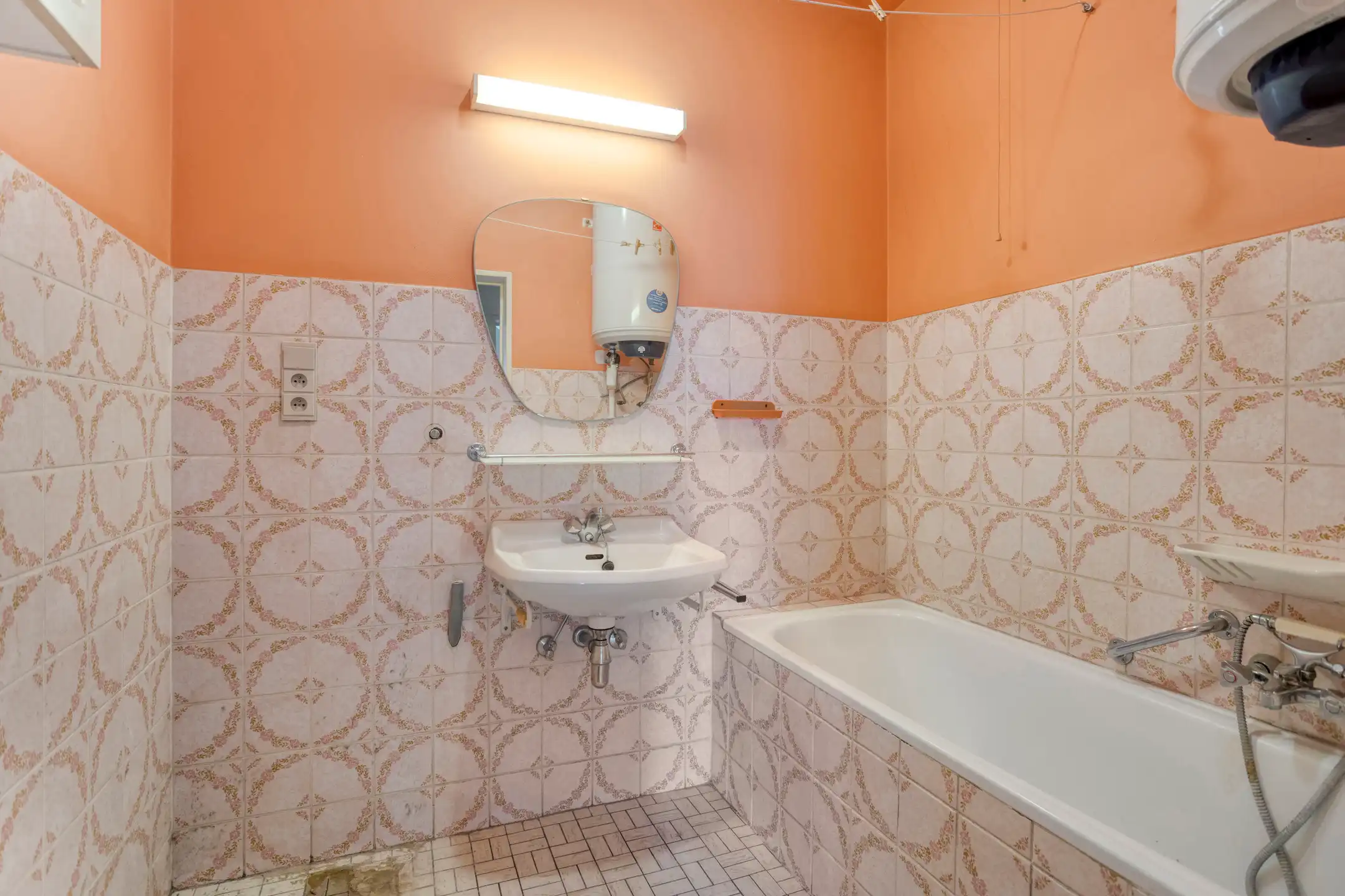 Te renoveren appartement met 3 slaapkamers foto 14