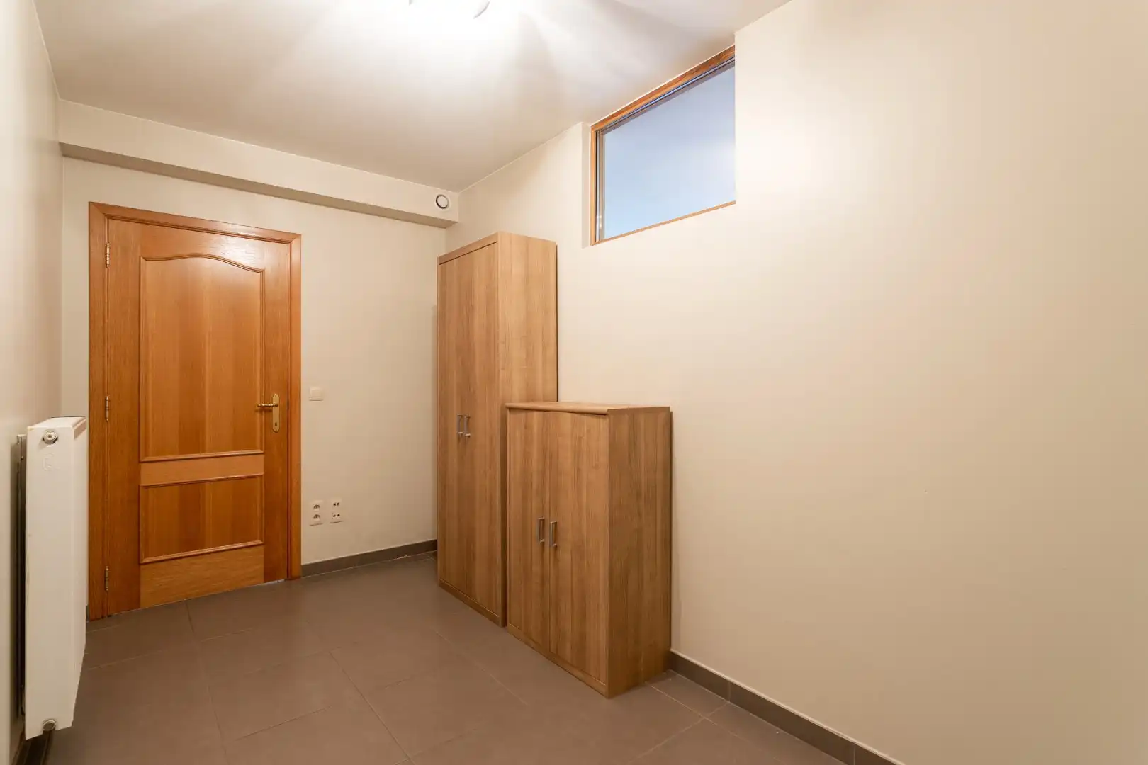Appartement met 2 slpk, ruim terras en kelder foto 14