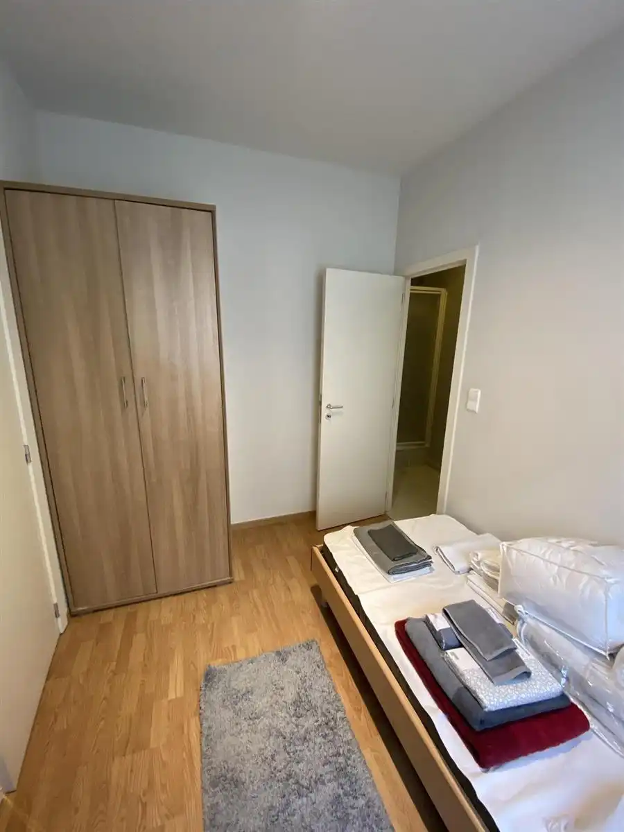 Gemeubeld 2 slaapkamer appartement (Europese wijk) foto 6