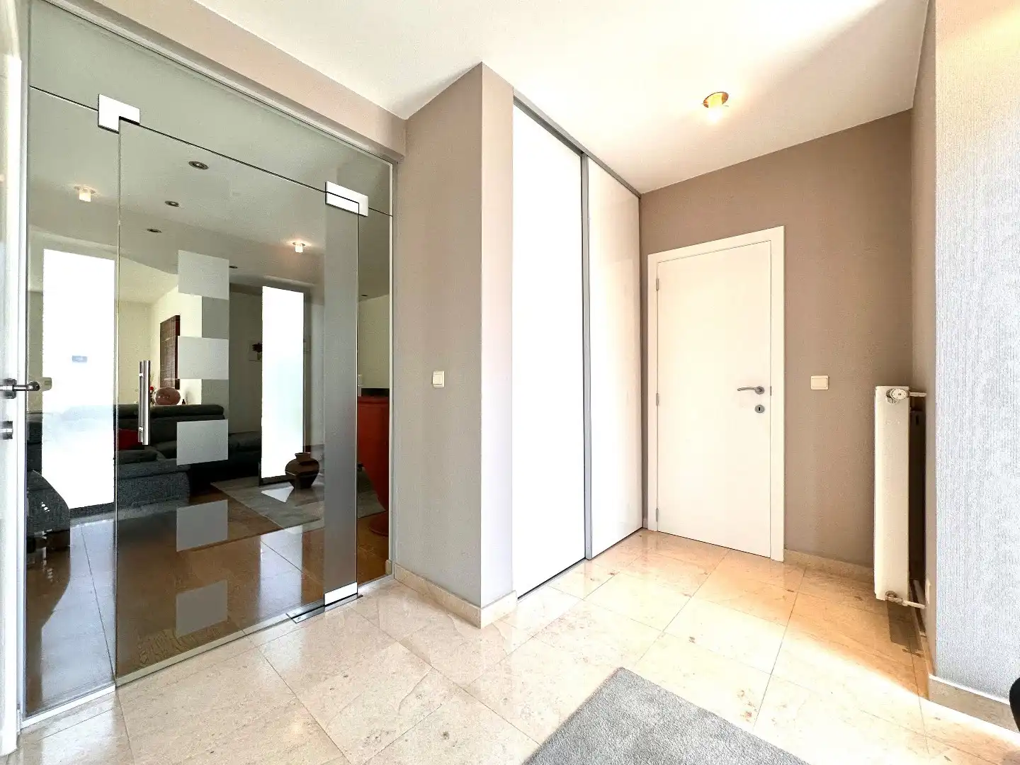 Zeer ruime, moderne gezinswoning op toplocatie in Tongeren foto 3