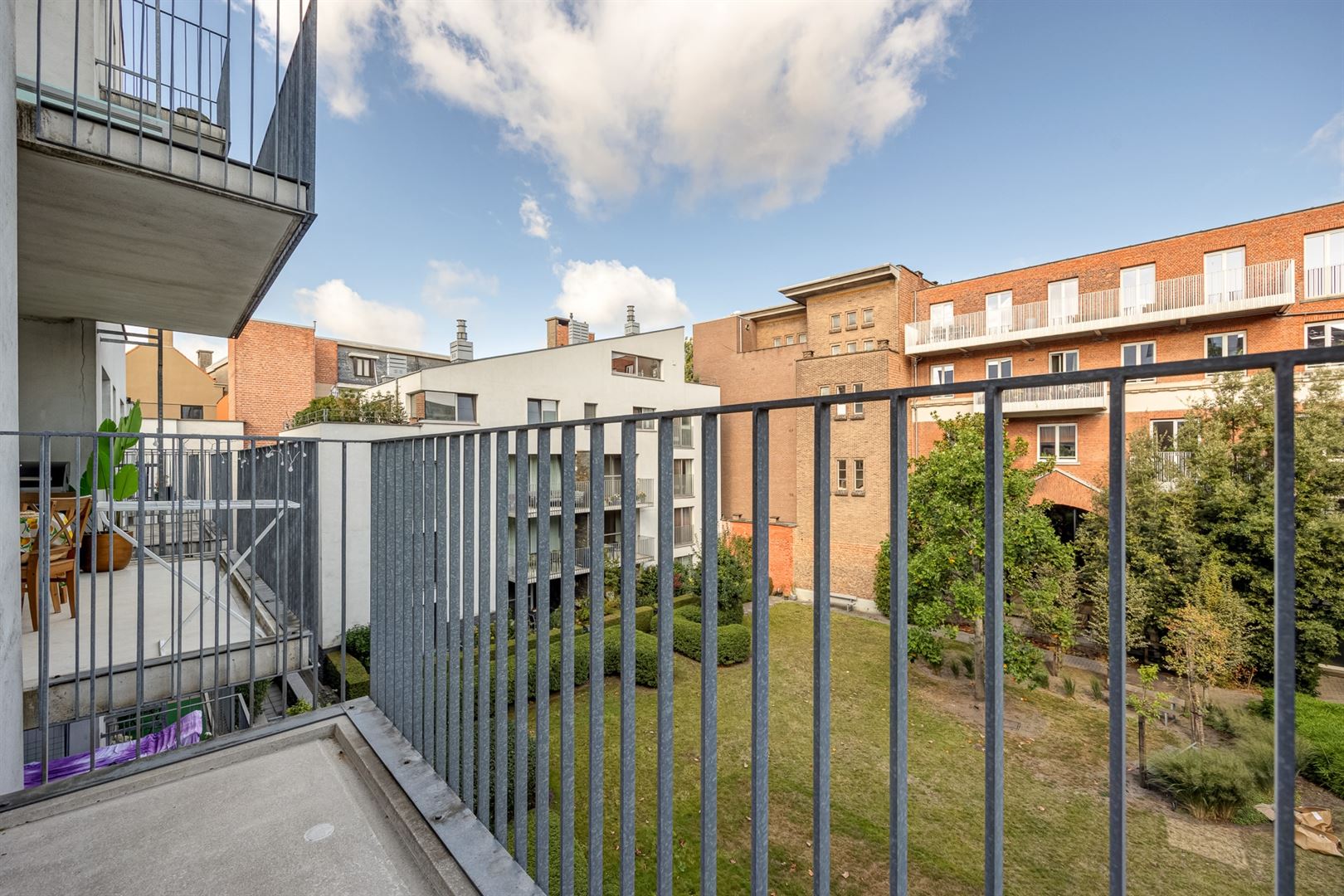 Centraal wonen met dubbele terrassen foto 18