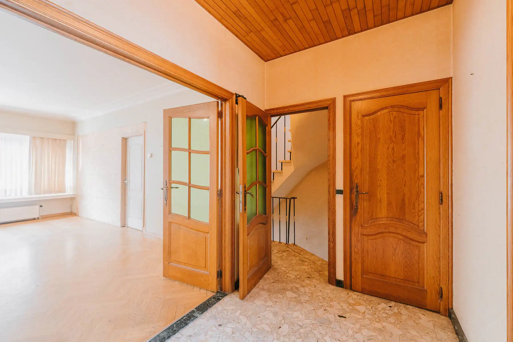 Ruim en lichtrijk Duplex-appartement met optionele garage. foto 4