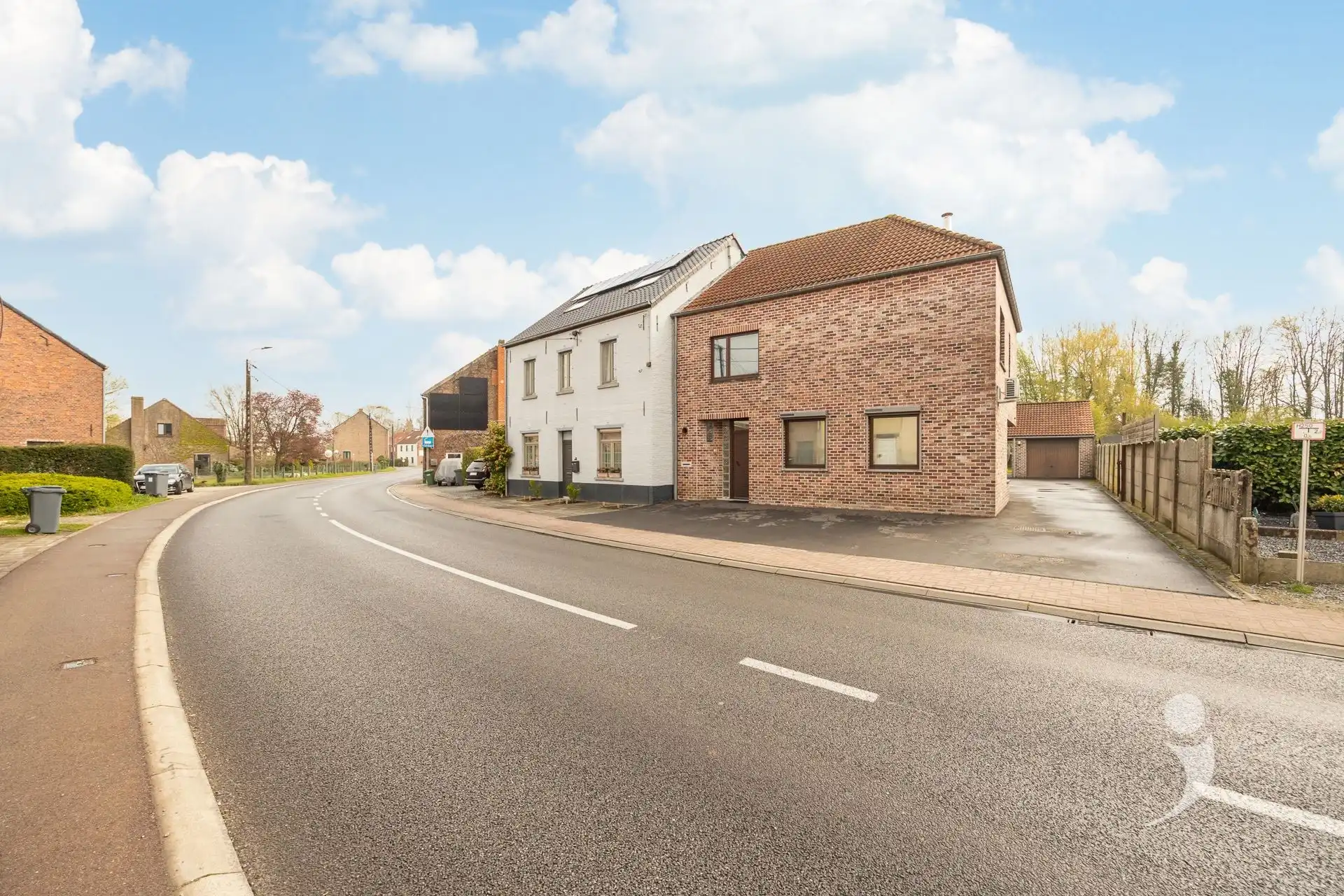 Charmante gezinswoning met uitzonderlijke tuin en weids uitzicht  foto 35