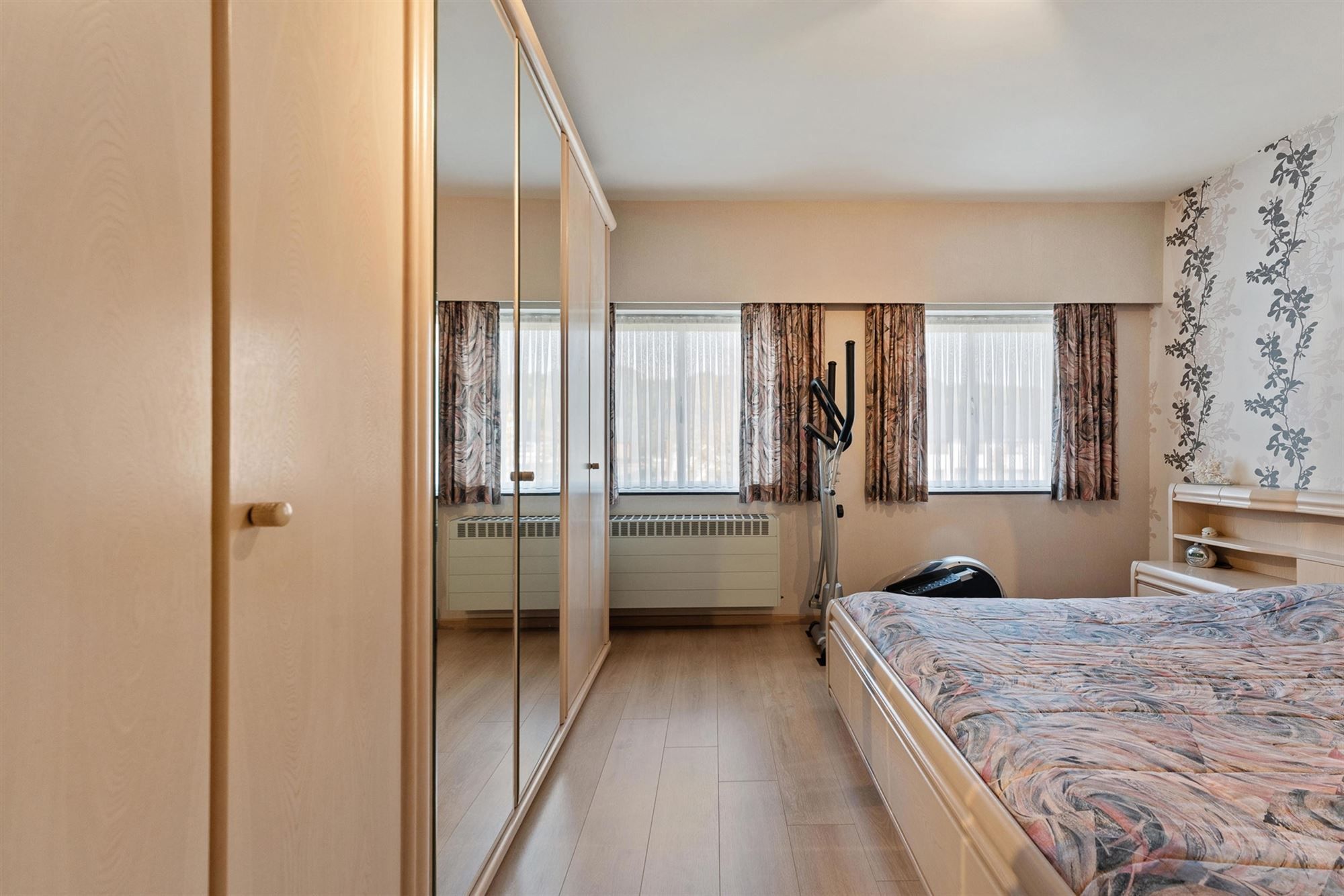 GOED ONDERHOUDEN WONING MET 3 SLAAPKAMERS OP EEN ZONNING GEORIËNTEERD PERCEEL TE PAAL foto 14