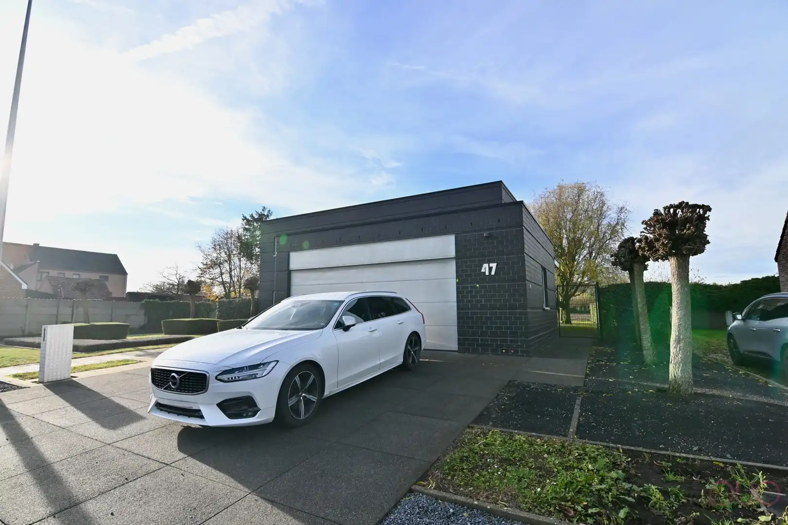 Ontdek ongeëvenaarde luxe en ruimte in deze prachtige villa in het rustige Herk-de-Stad. foto 40