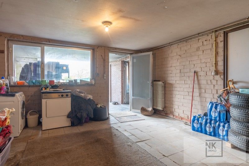 Ruime bel-etage woning met grote grond op een aangename ligging in Arendonk foto 6