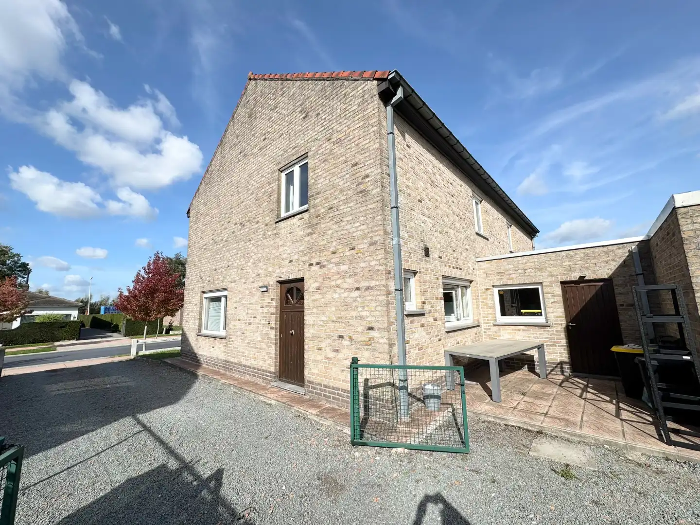 Ruime halfopen bebouwing met 3 slaapkamers in Laarne  foto 10