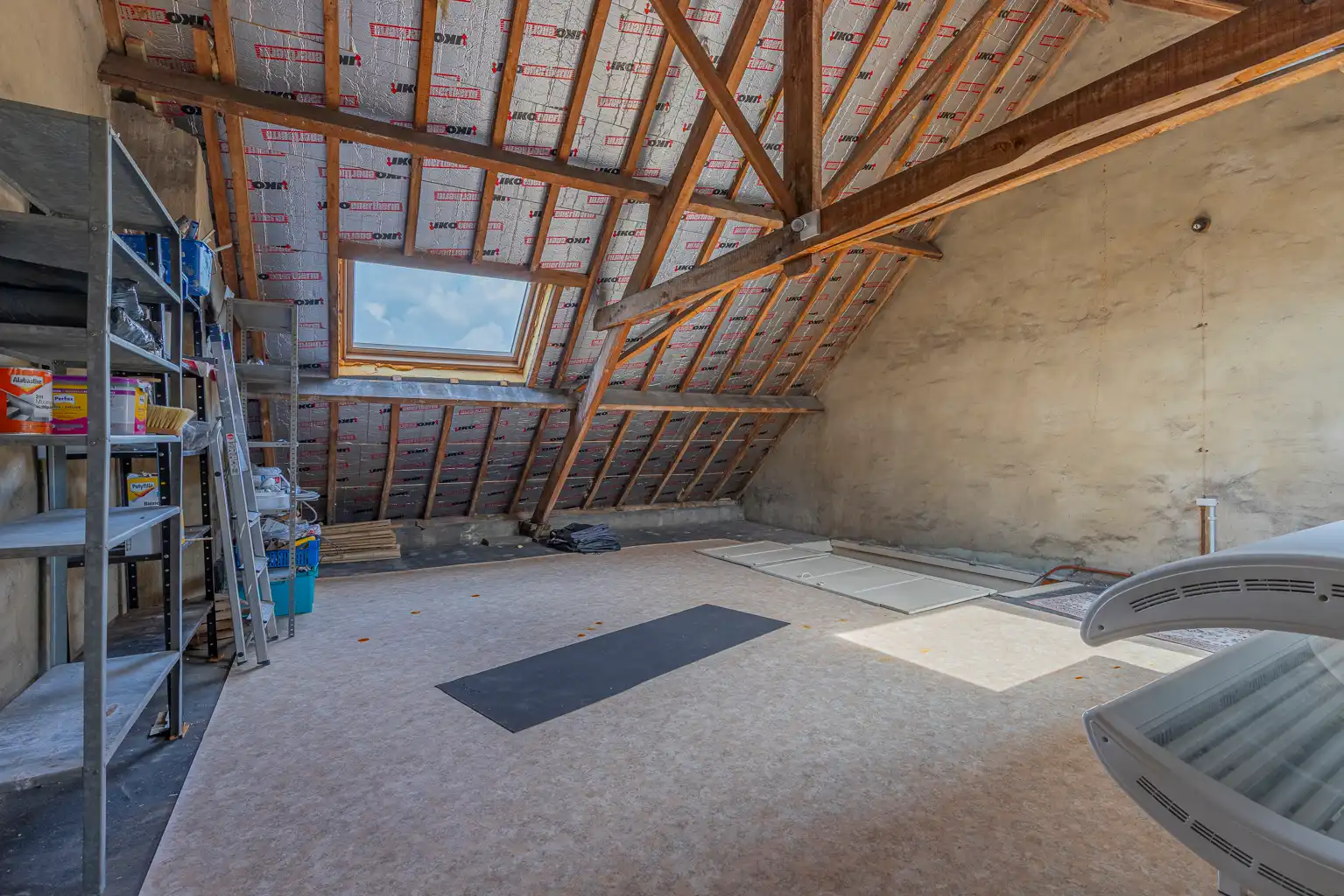 Instapklare gezinswoning met 3 slaapkamers! foto 17