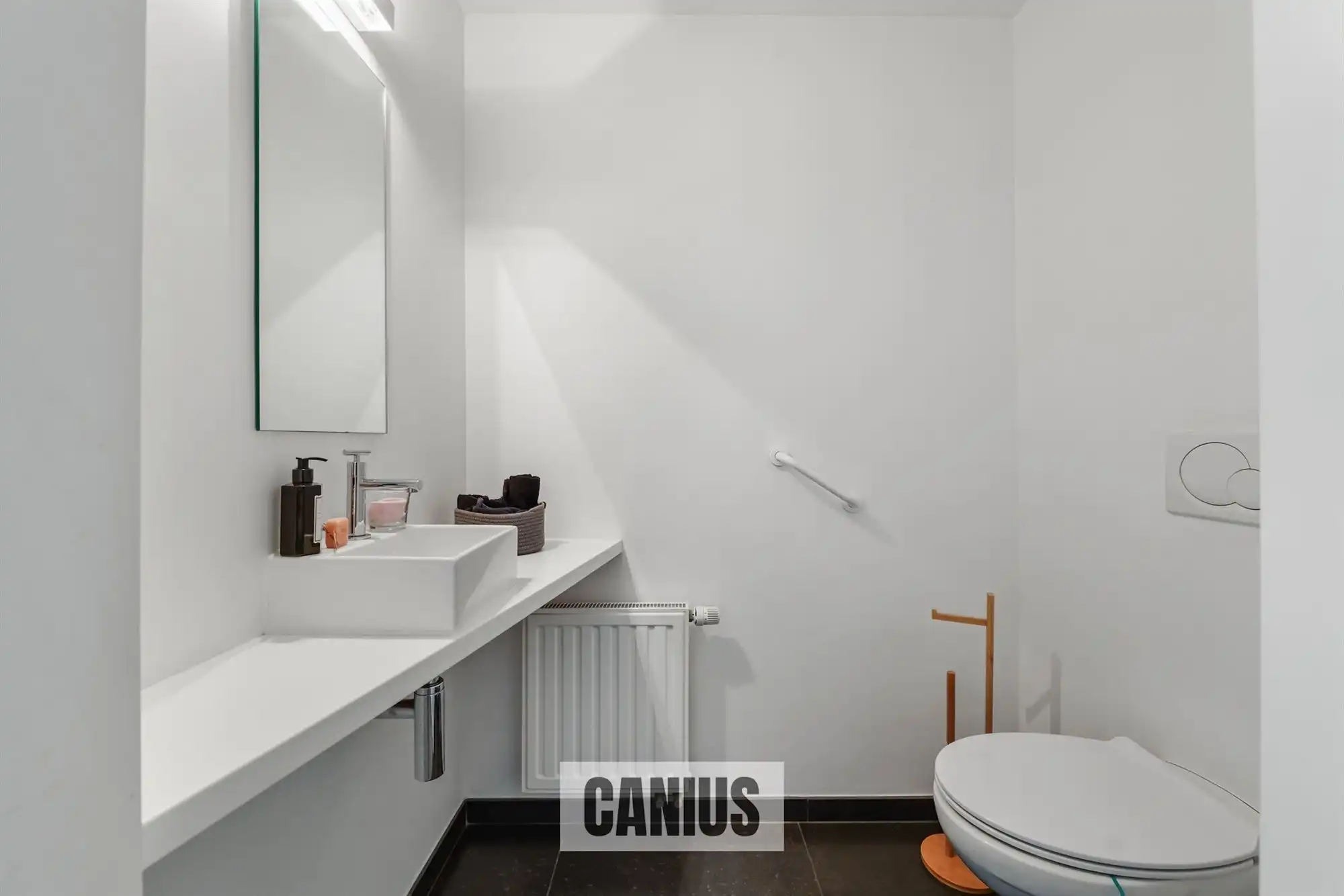 UITZONDERLIJK RUIM APPARTEMENT VAN 161m² MET GROOT TERRAS EN GARAGE IN HARTJE SINT-TRUIDEN foto 20
