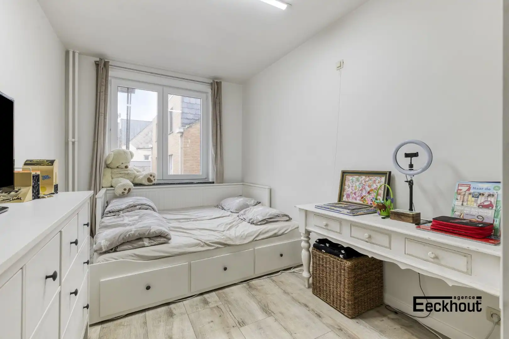 Mooi gerenoveerd appartement met terrasje in het centrum van Oostende! foto 8