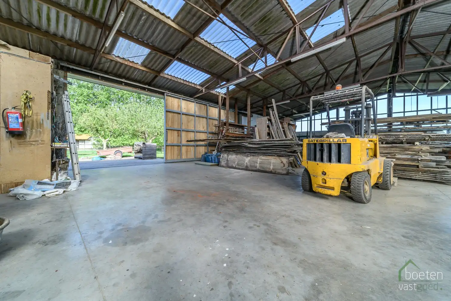 Alveringem: polyvalent eigendom met woonhuis en loodsen en met tal van mogelijkheden op strategische ligging op 4.672m² totale grondopp. foto 16