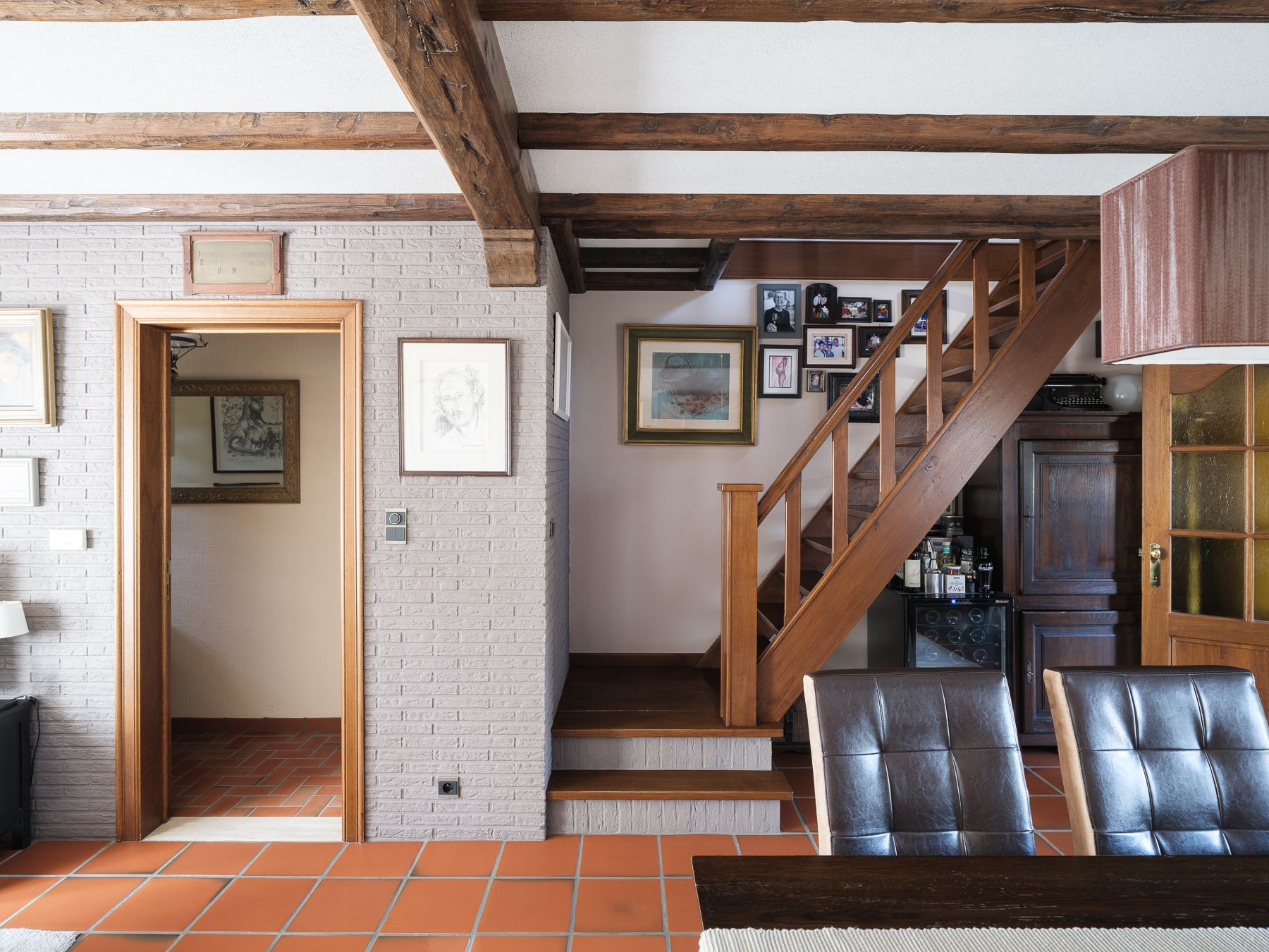 Charmante woning met zonnige tuin in het groene Drongen foto 12