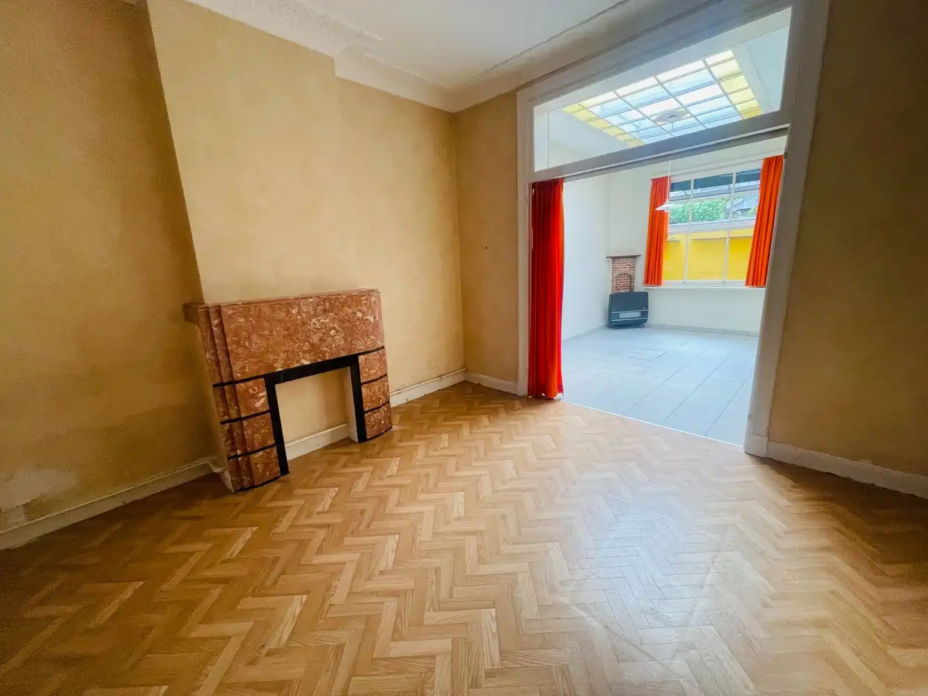 Brugge centrum , Supergoede ligging ,vlakbij Vestingen, Smedenpoort, 't Zand, station, alleinkels, resturants en cafés foto 2