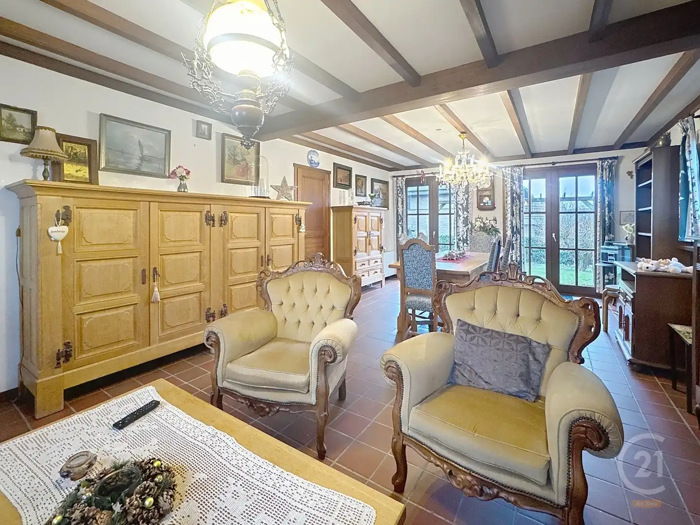 Alleenstaande woning met garage en tuin in Westende foto 2