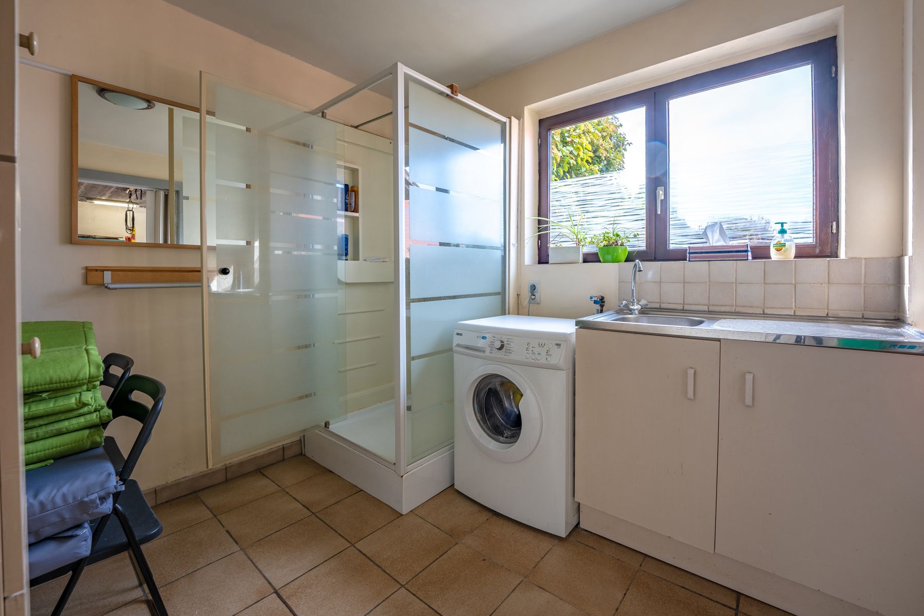 Bel-etagewoning met 3 slaapkamers in doodlopende straat! foto 18