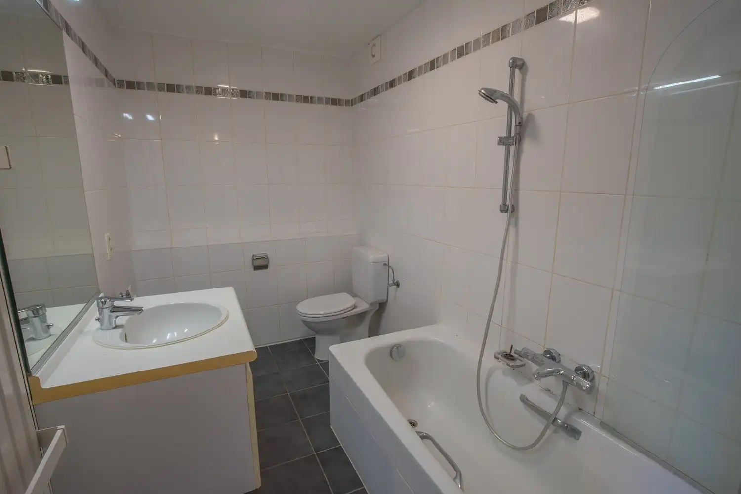 Instapklaar duplex appartement met garage en buitenruimte in Aarschot foto 13