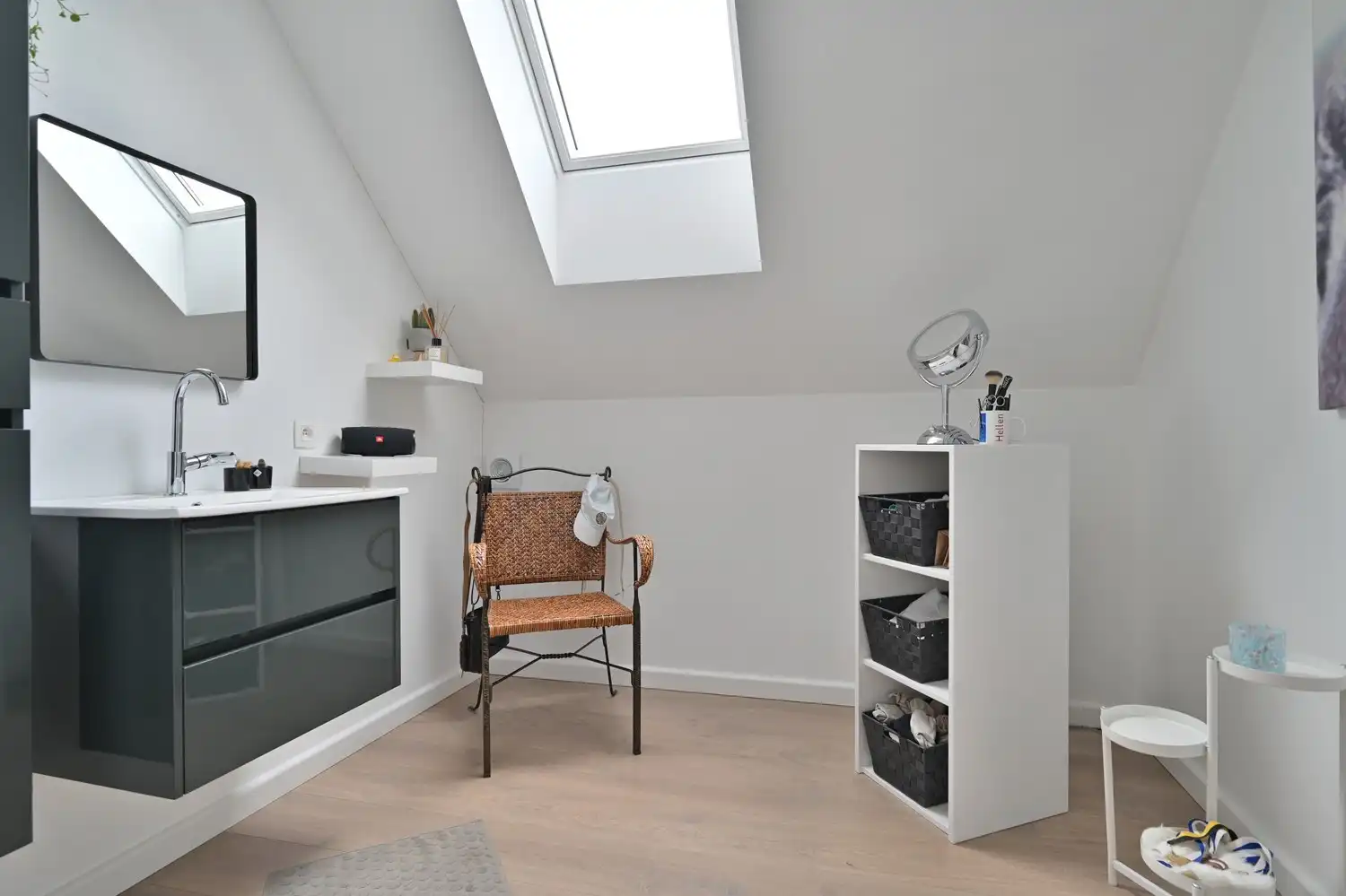 Prachtig gerenoveerde hoeve uniek gelegen in het glooiende landschap van Grote-Spouwen foto 34