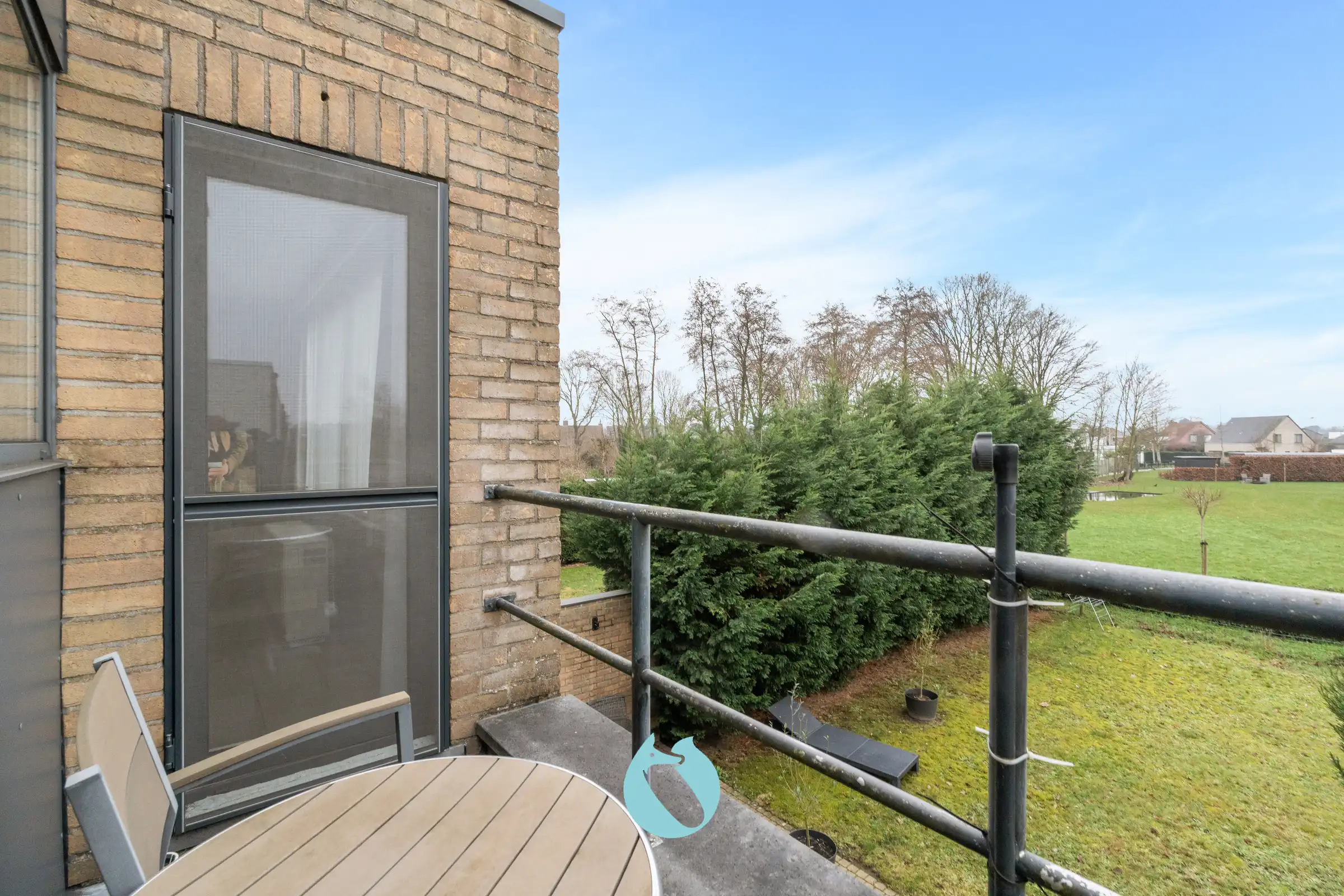 Appartement met 2 slpks, terras en garage foto 4