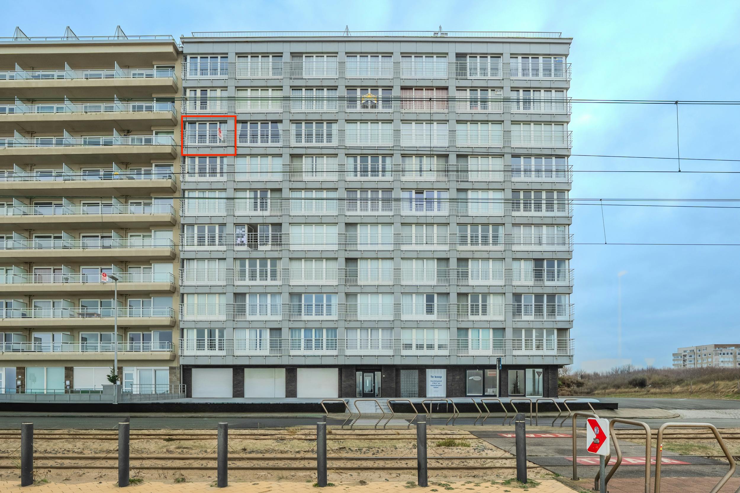 Prachtig appartement met 1 slaapkamer en frontaal zeezicht!  foto 10