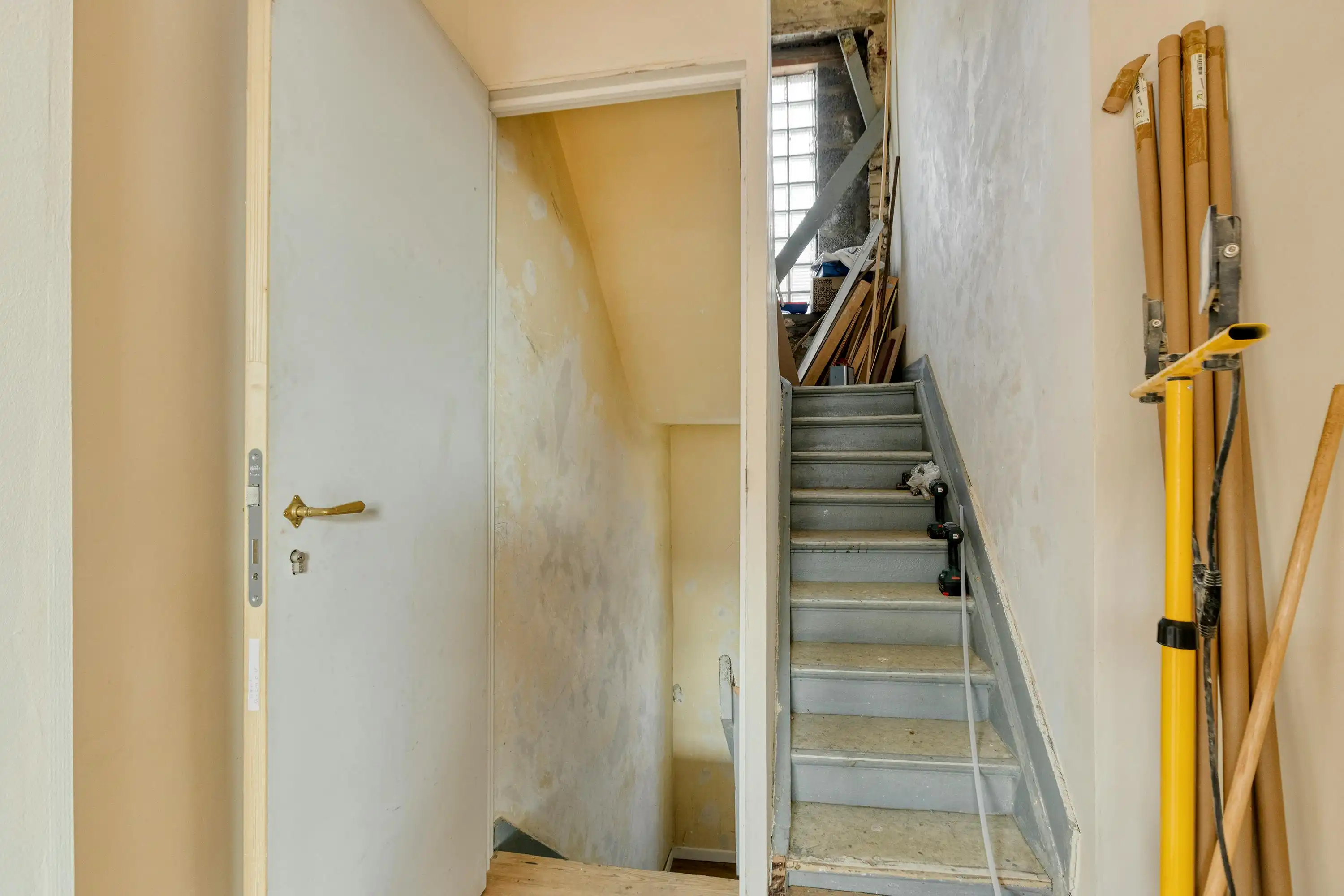 Duplex te koop met casco verdieping | Remblaistraat foto 14