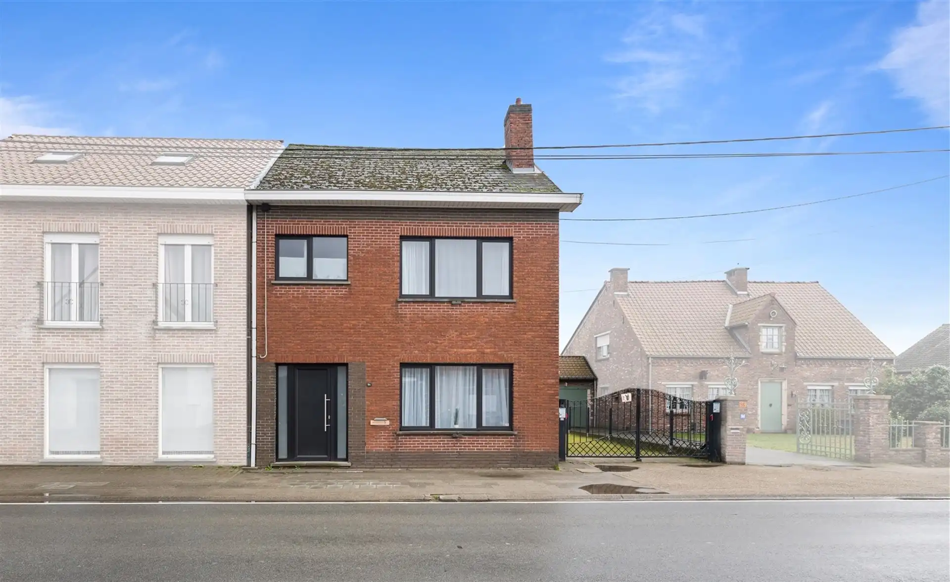 Instapklare, halfopen bebouwing, met 6 slaapkamers, op 329m² grond te Overmere.  foto 22