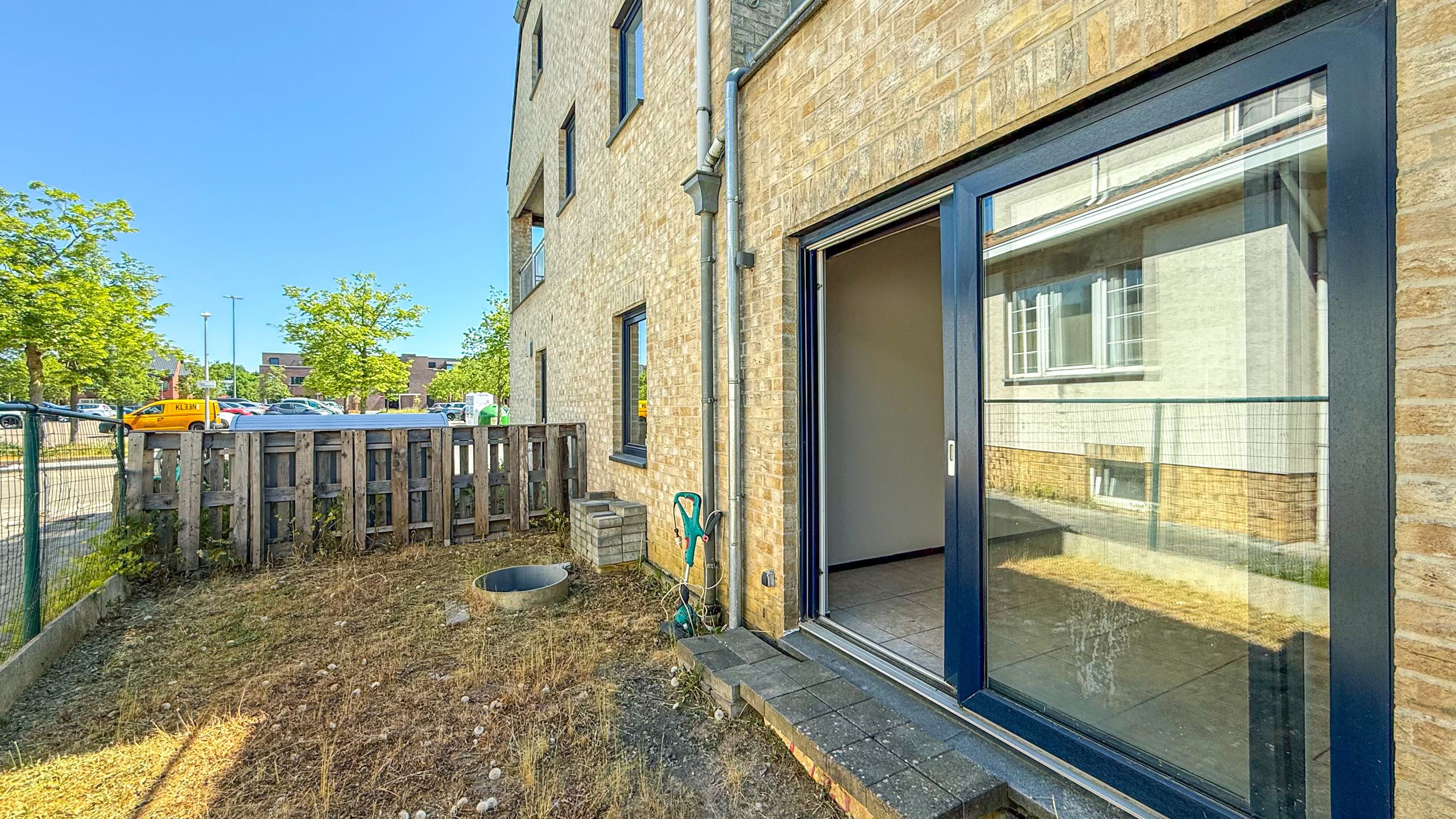 Gelijkvloerse appartement met 2 slaapkamers te HZ! foto 16