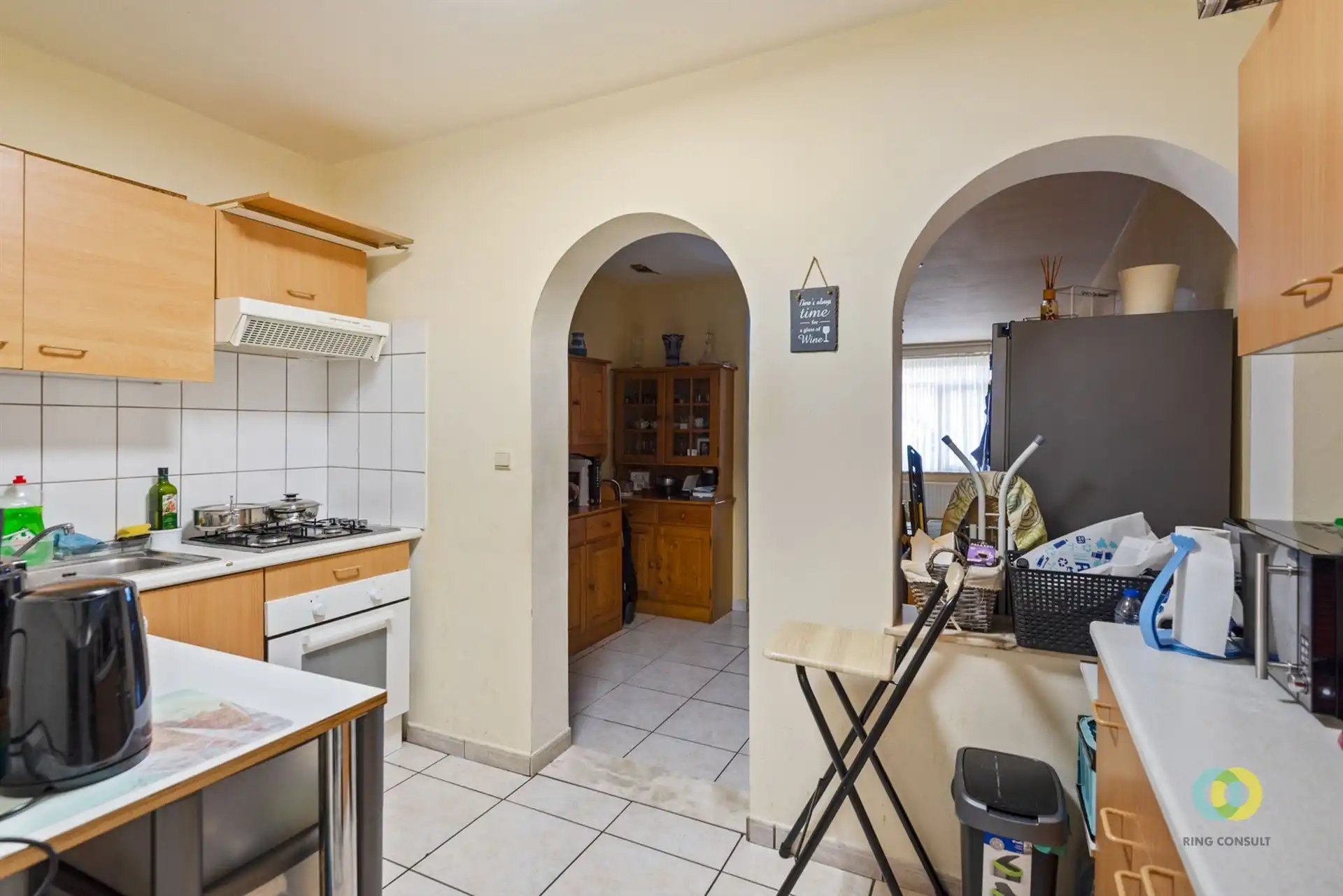 Te renoveren appartementsgebouw foto 5