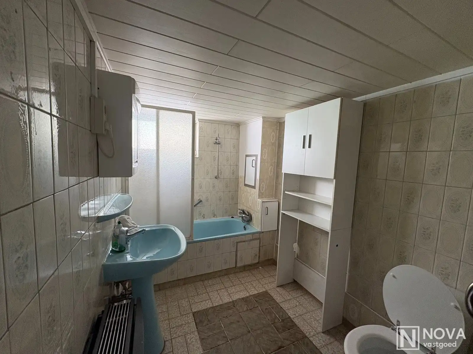 Centraal gelegen rijwoning te Nieuwpoort met 2 slaapkamers.  foto 6