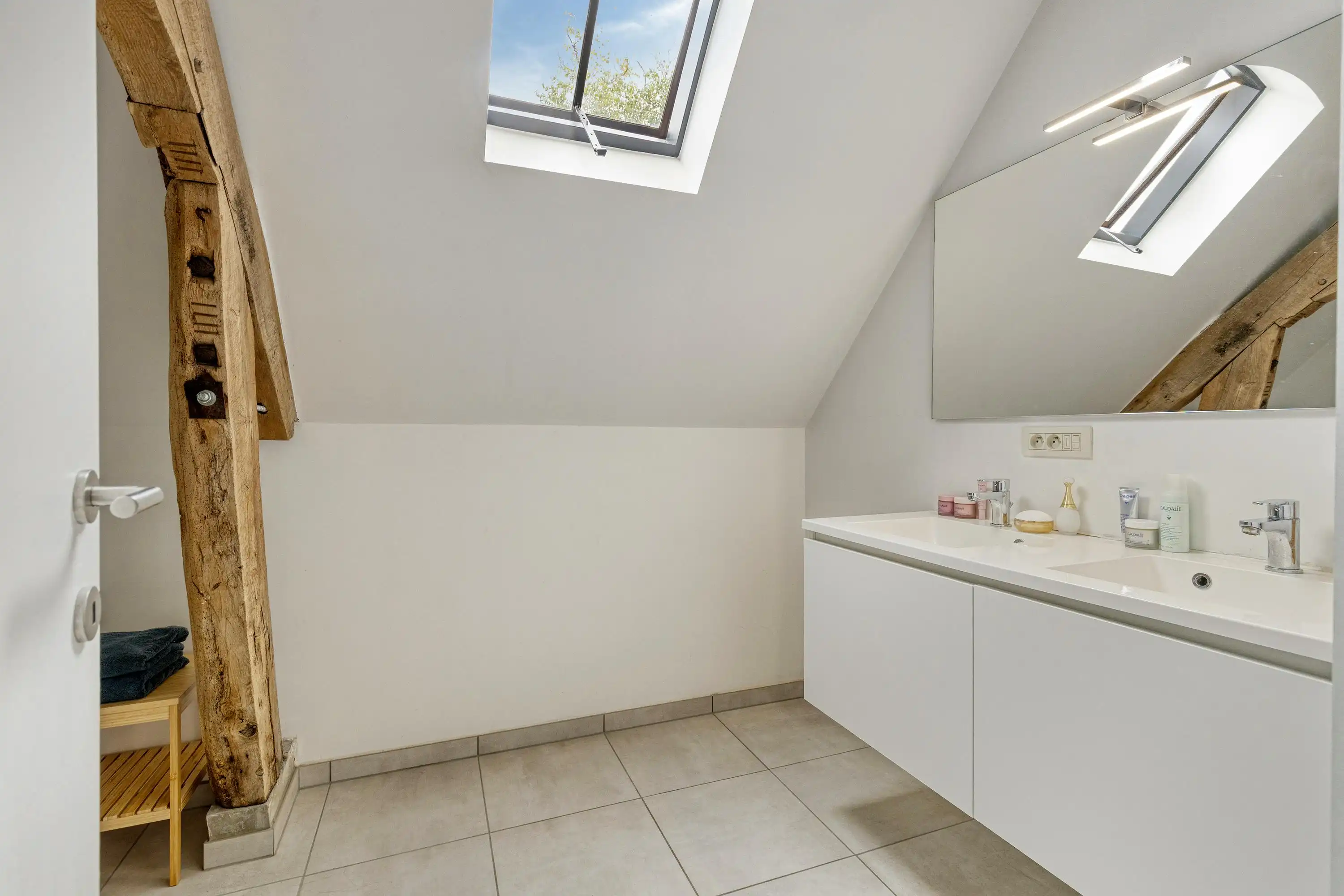 Karaktervol en energiezuinig huis te koop in Brugge foto 15