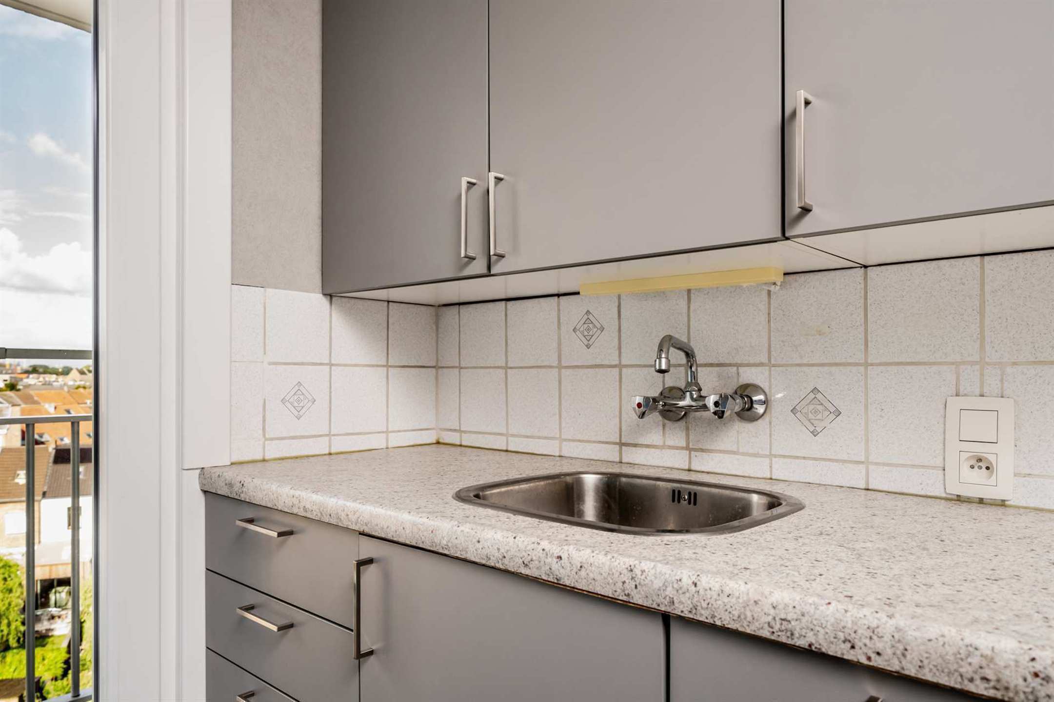 Ruim 3 slaapkamer appartement met prachtig uitzicht foto 14