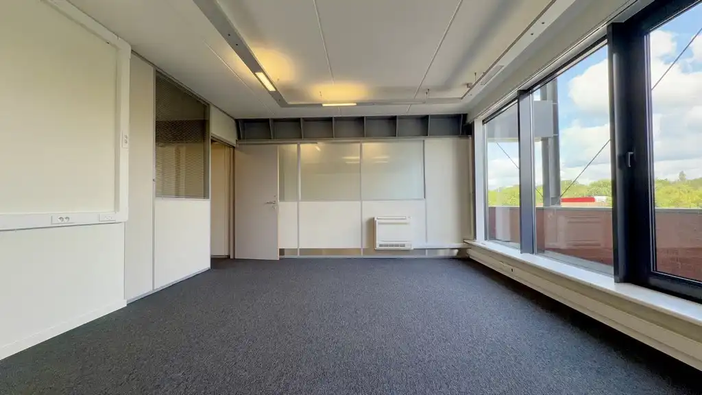 Duplexkantoor te huur in Dionysius KMO center in Sint-Denijs-Westrem foto 5