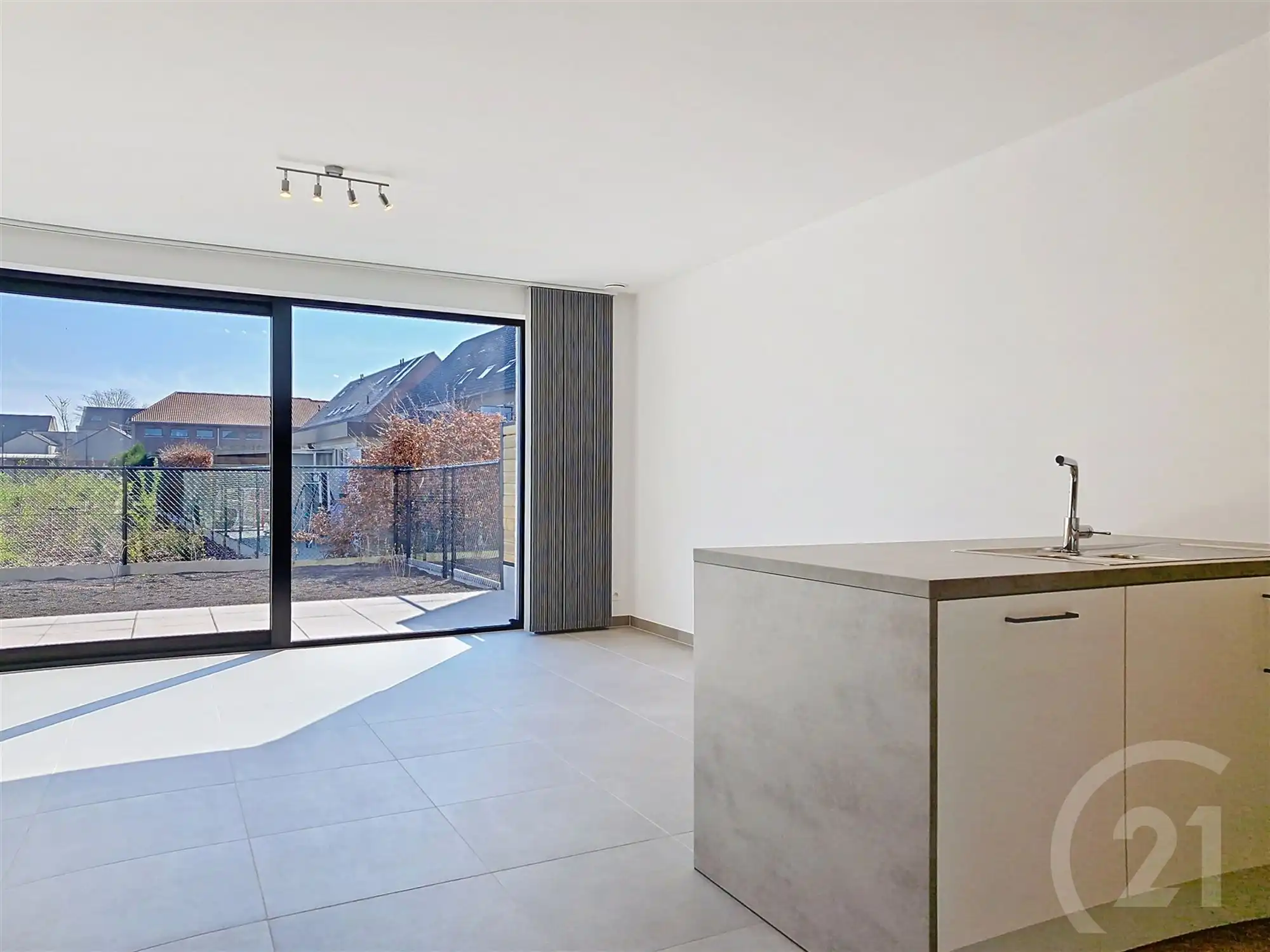 Appartement te huur in Baal! foto 6