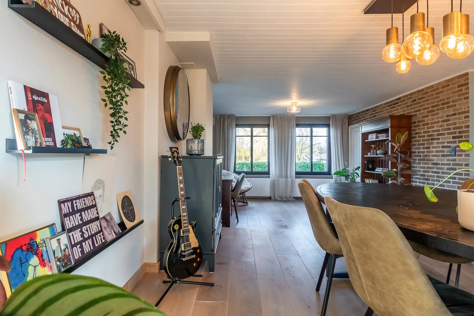 Instapklare woning met 4 slaapkamers op zuid-gericht perceel foto 10