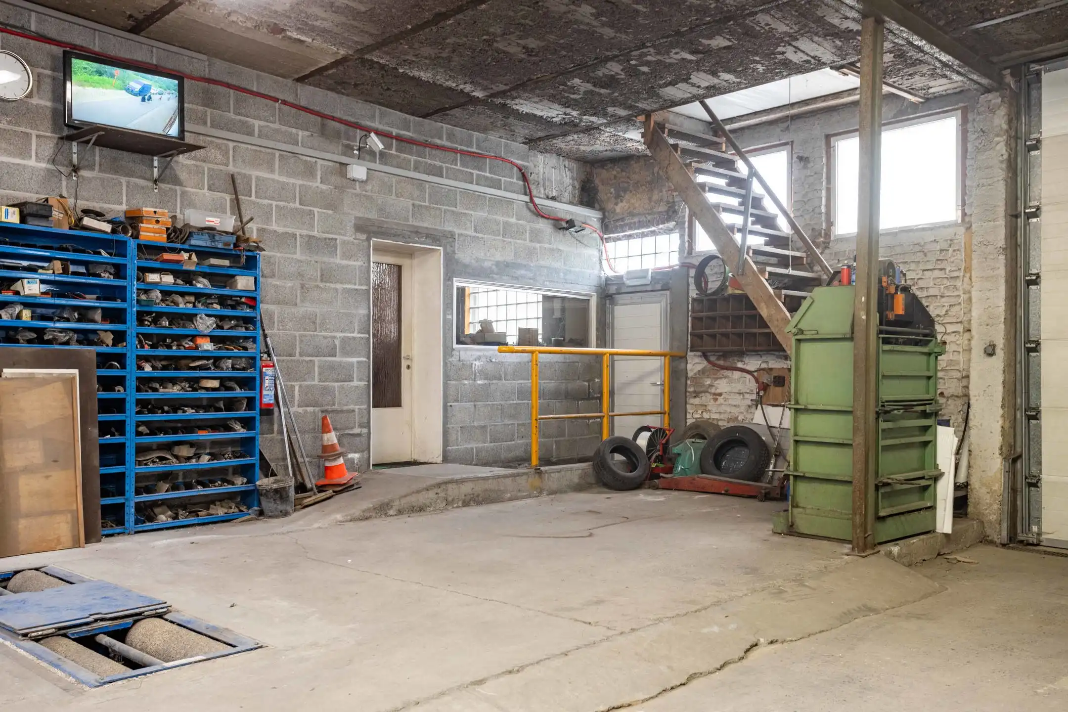 VEELZIJDIG RENOVATIE- EN ONTWIKKELINGSPROJECT foto 10