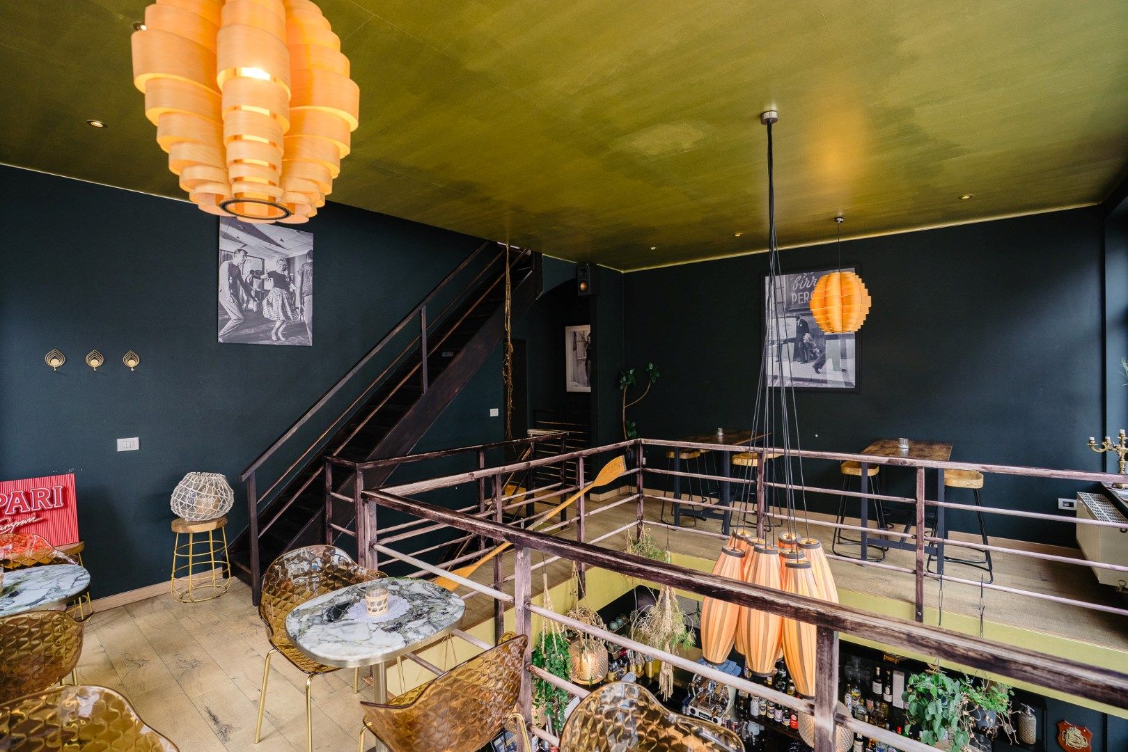 INSTAPKLAAR HANDELSPAND OP TOPLOCATIE  foto 17