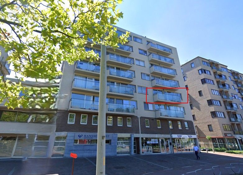 Ruim appartement (H.O.B) pal in Genk-Centrum - Investeringskans! foto 2