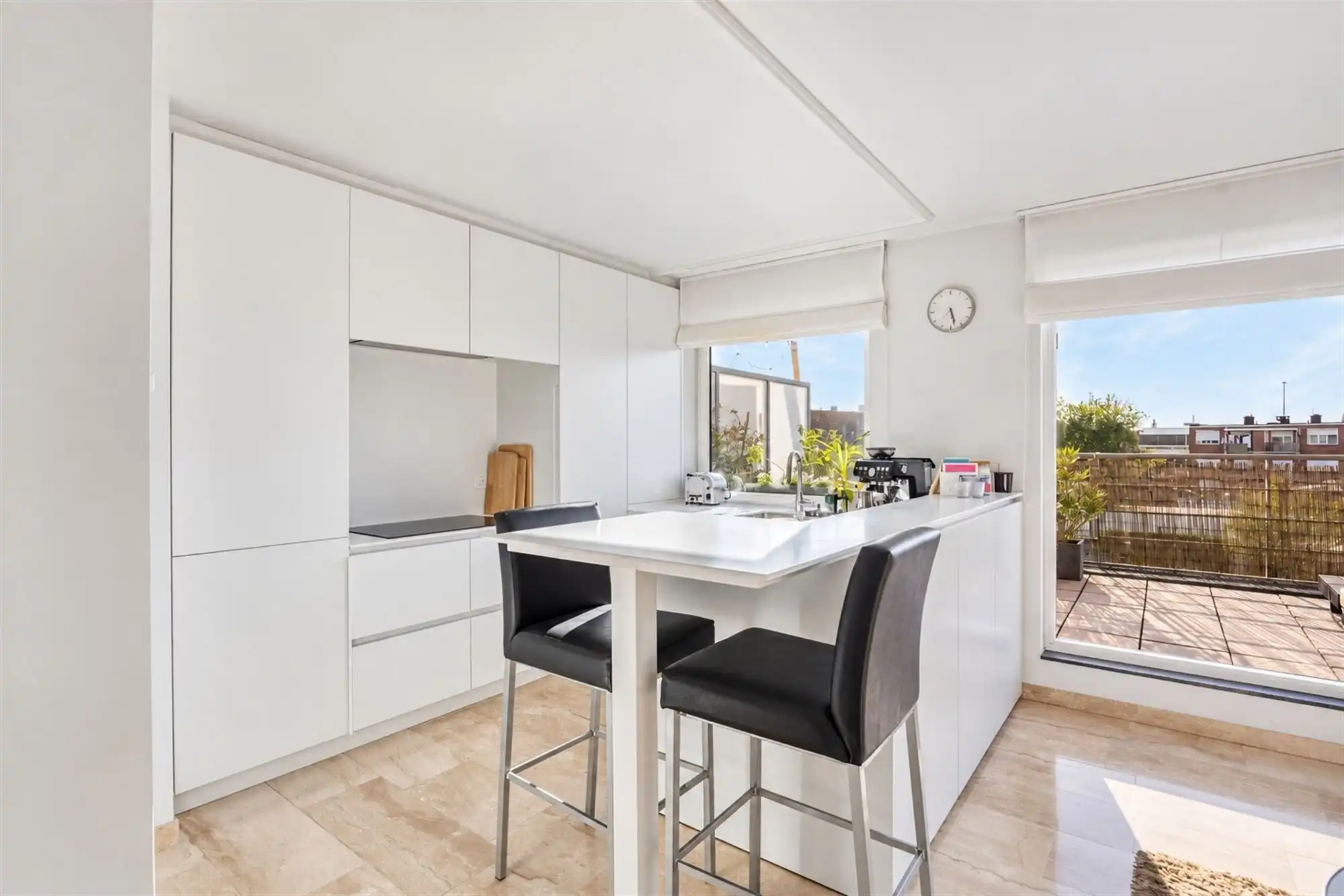 Fantastisch duplex appartement met 18m² terras in centrum foto 9