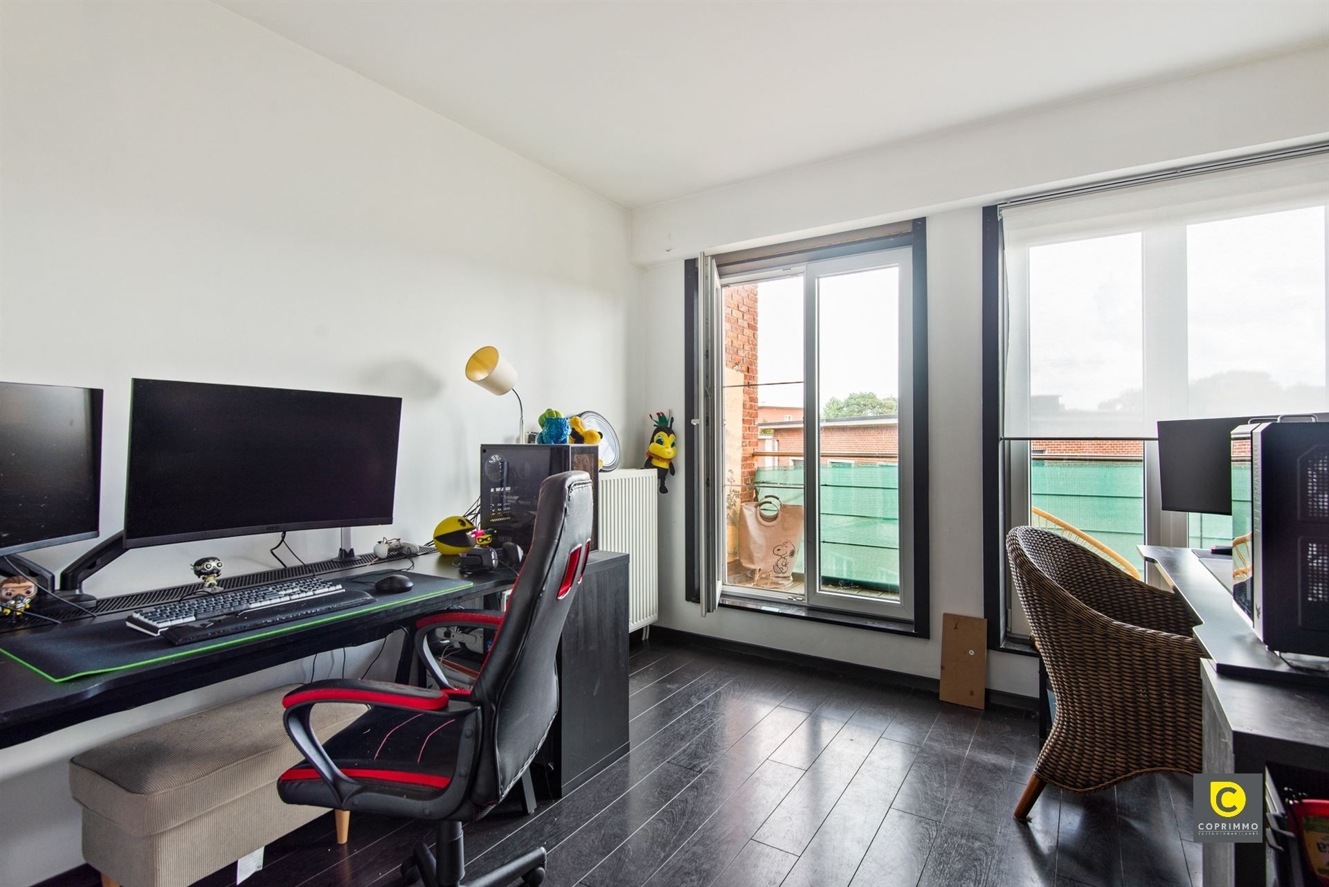Ruim 2 slaapkamer app + autostaanplaats! foto 9