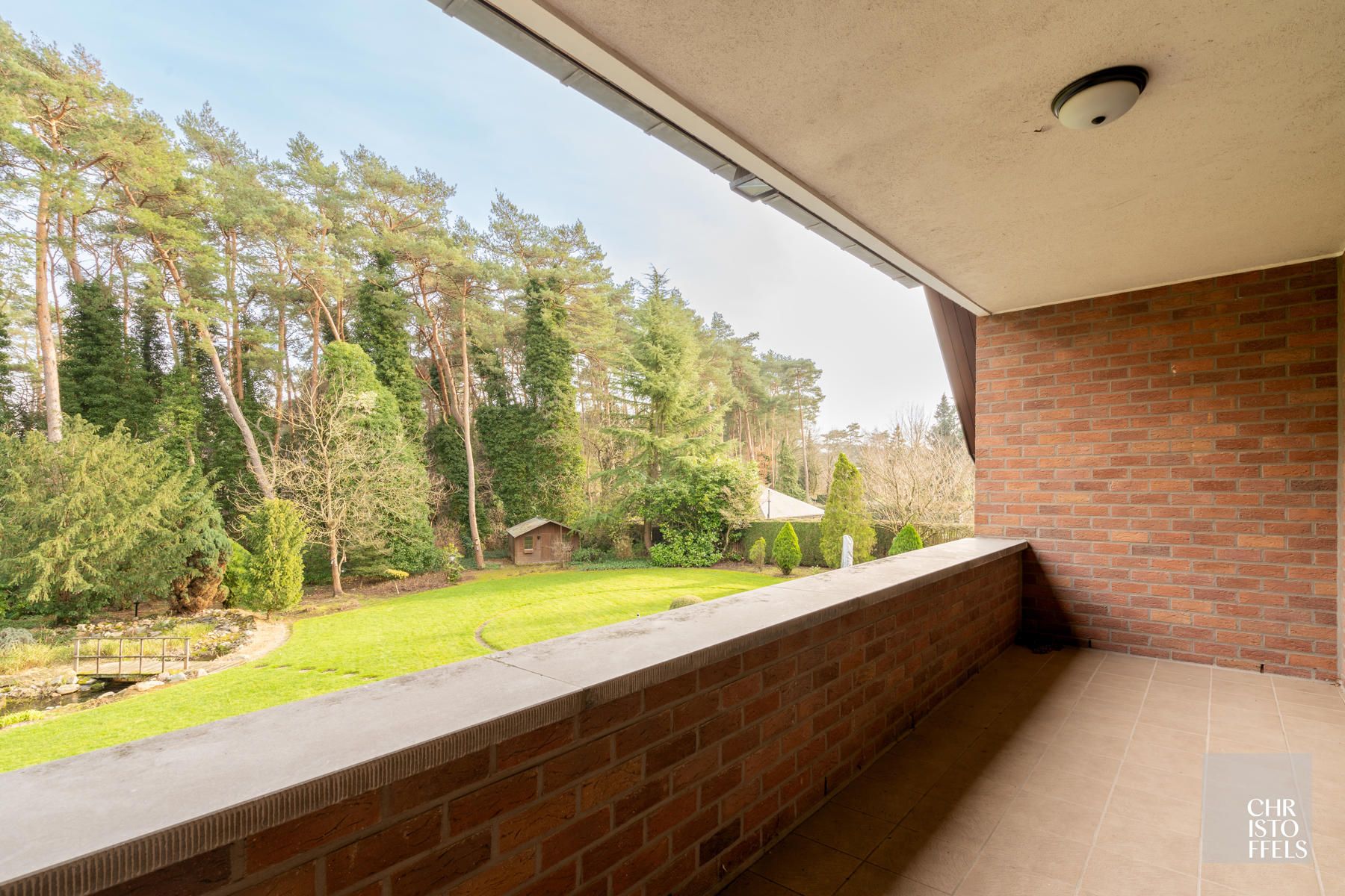 Charmante villa gelegen op een bosrijk perceel van 3.174m²!  foto 20