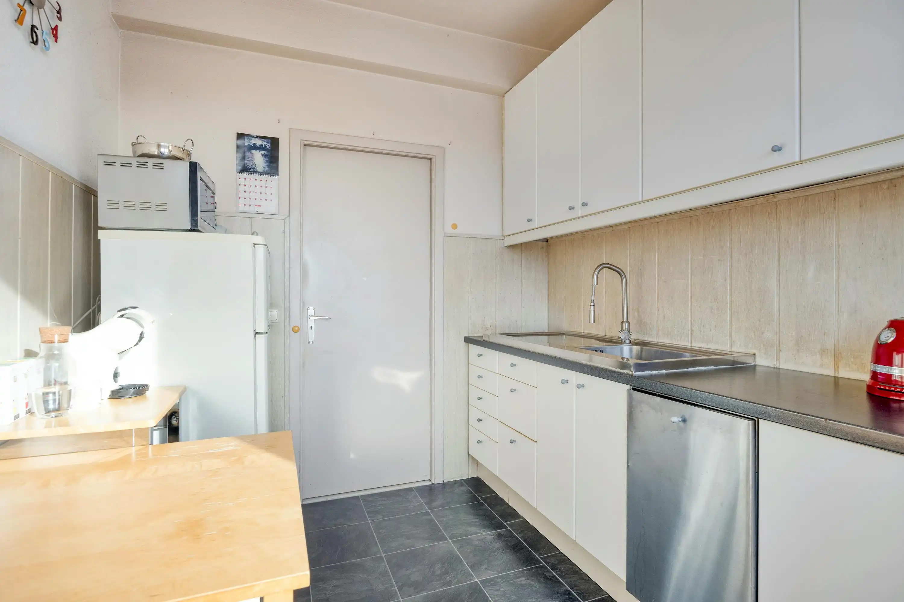 Twee slpk appartement met ruim terras te koop in Antwerpen foto 12