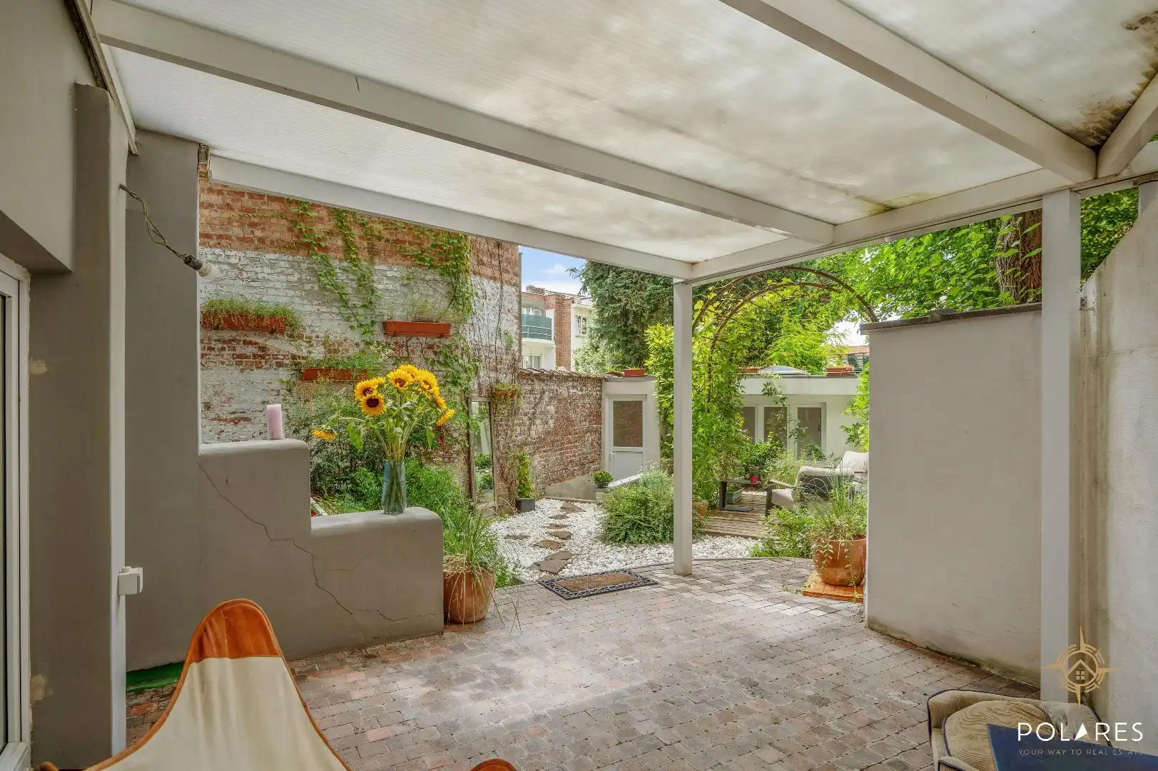 Gelijkvloers appartement met tuin, garage én bijgebouw! foto 15