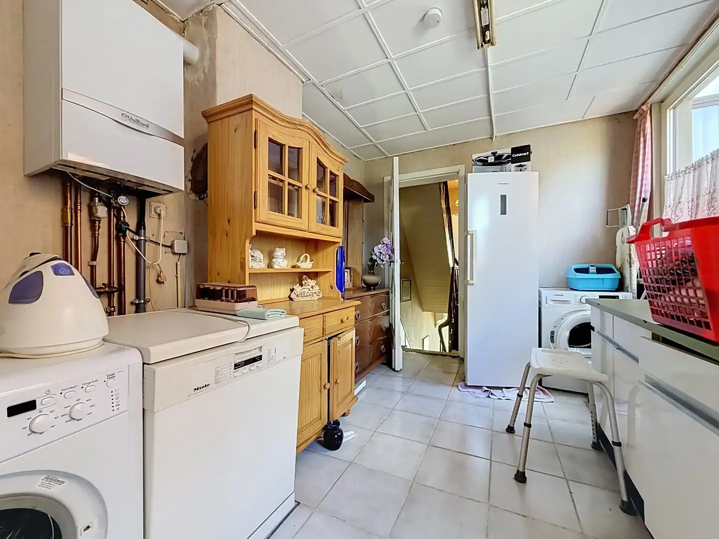 Te renoveren woning met 4 slaapkamers in Schoten foto 10