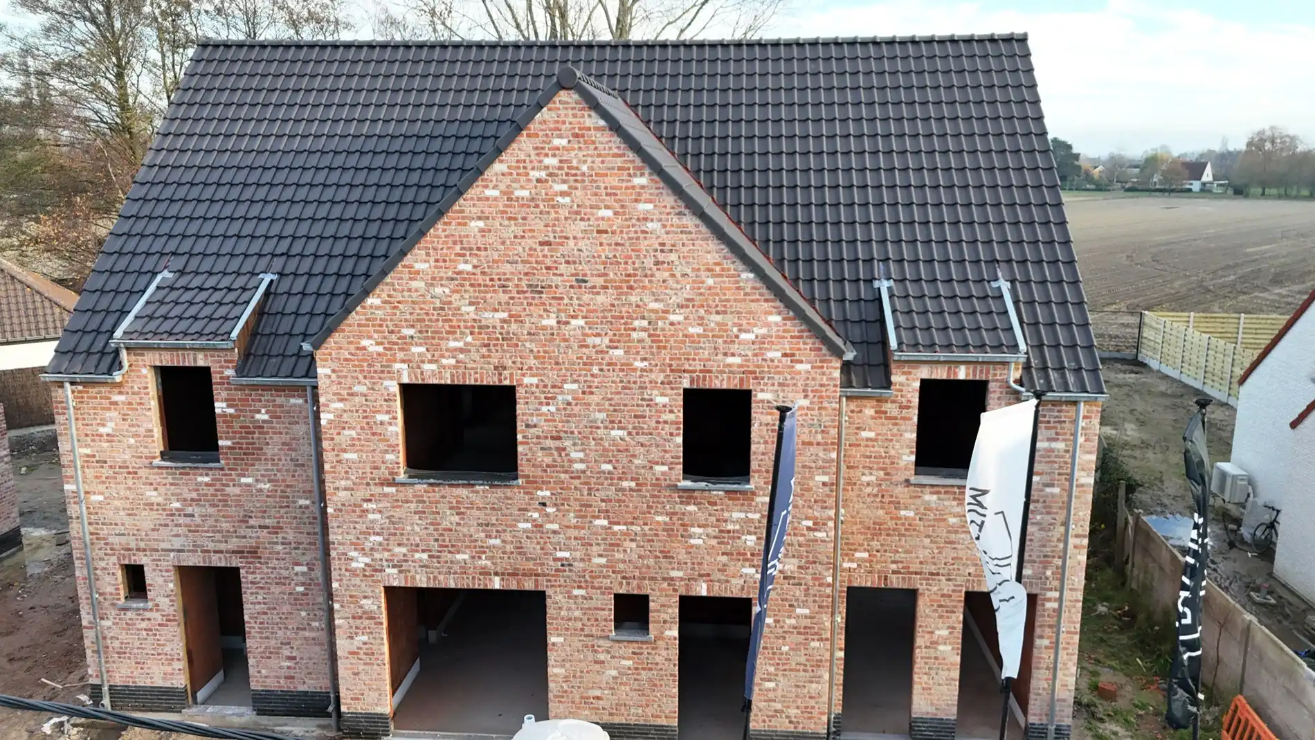 Nieuwbouwwoning met 4 slaapkamers en tuin te Koekelare  foto 3