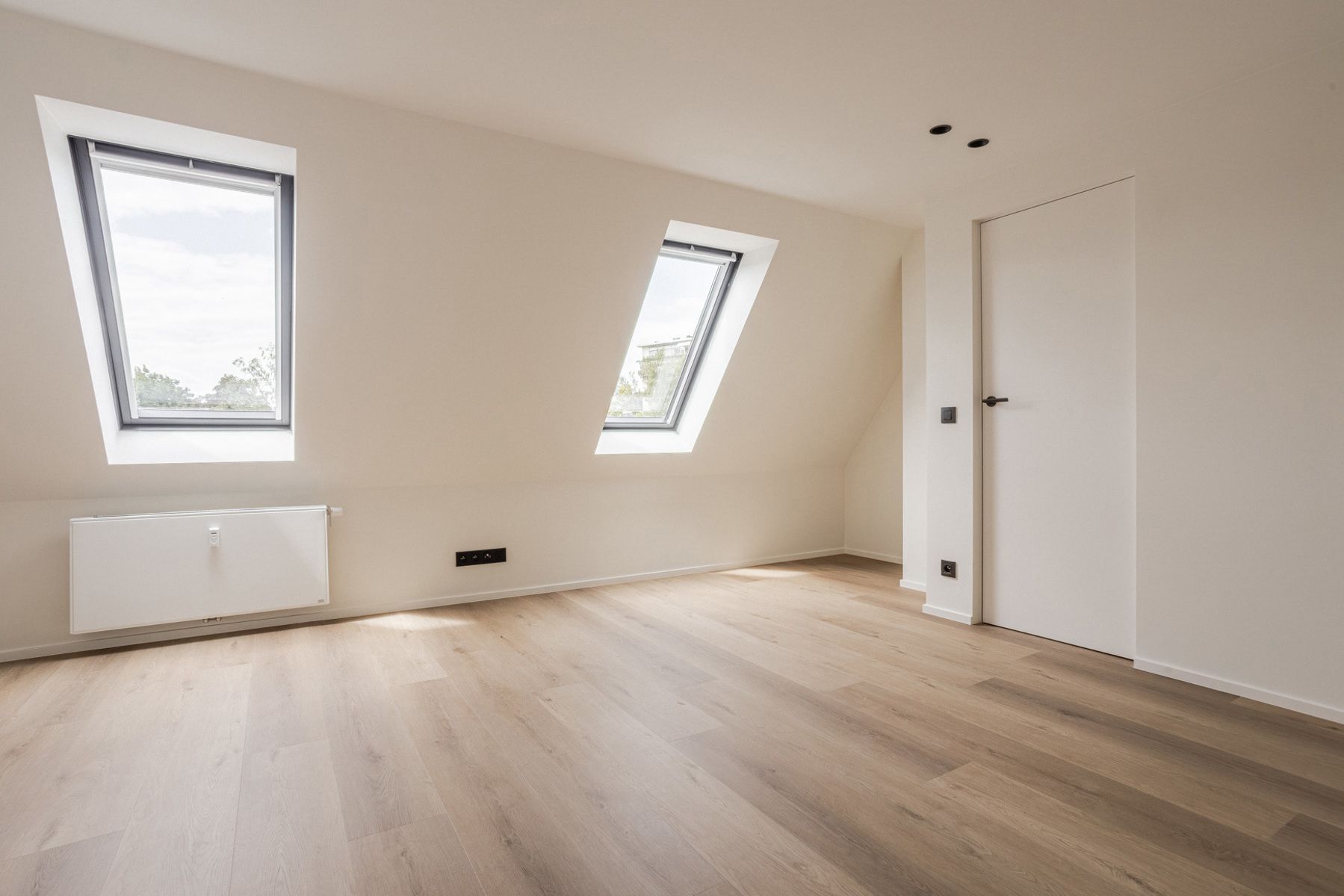Prachtig triplex 4 slk. met mooie grote terrassen foto 10