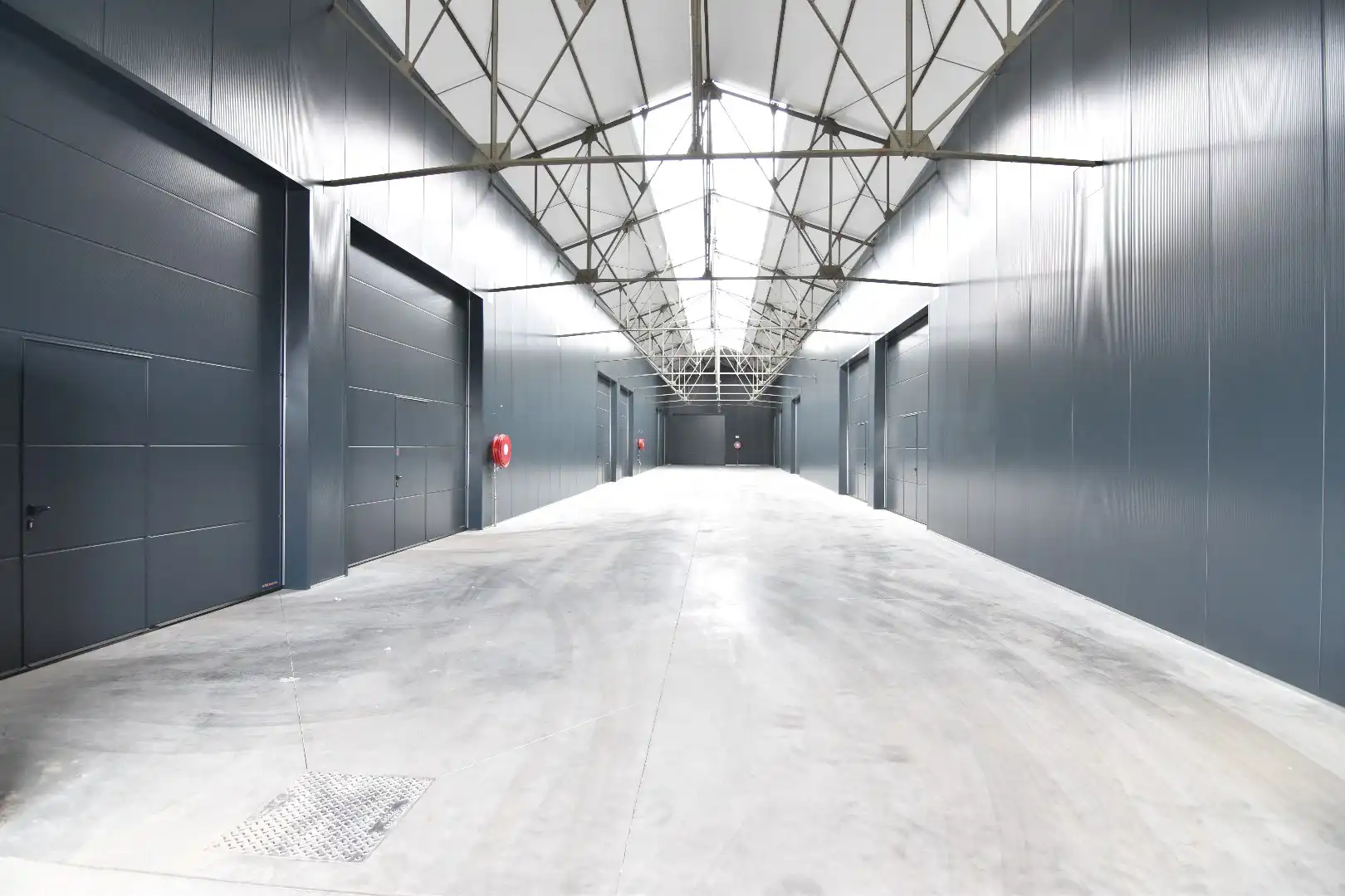 Opslagruimte / loods foto 2